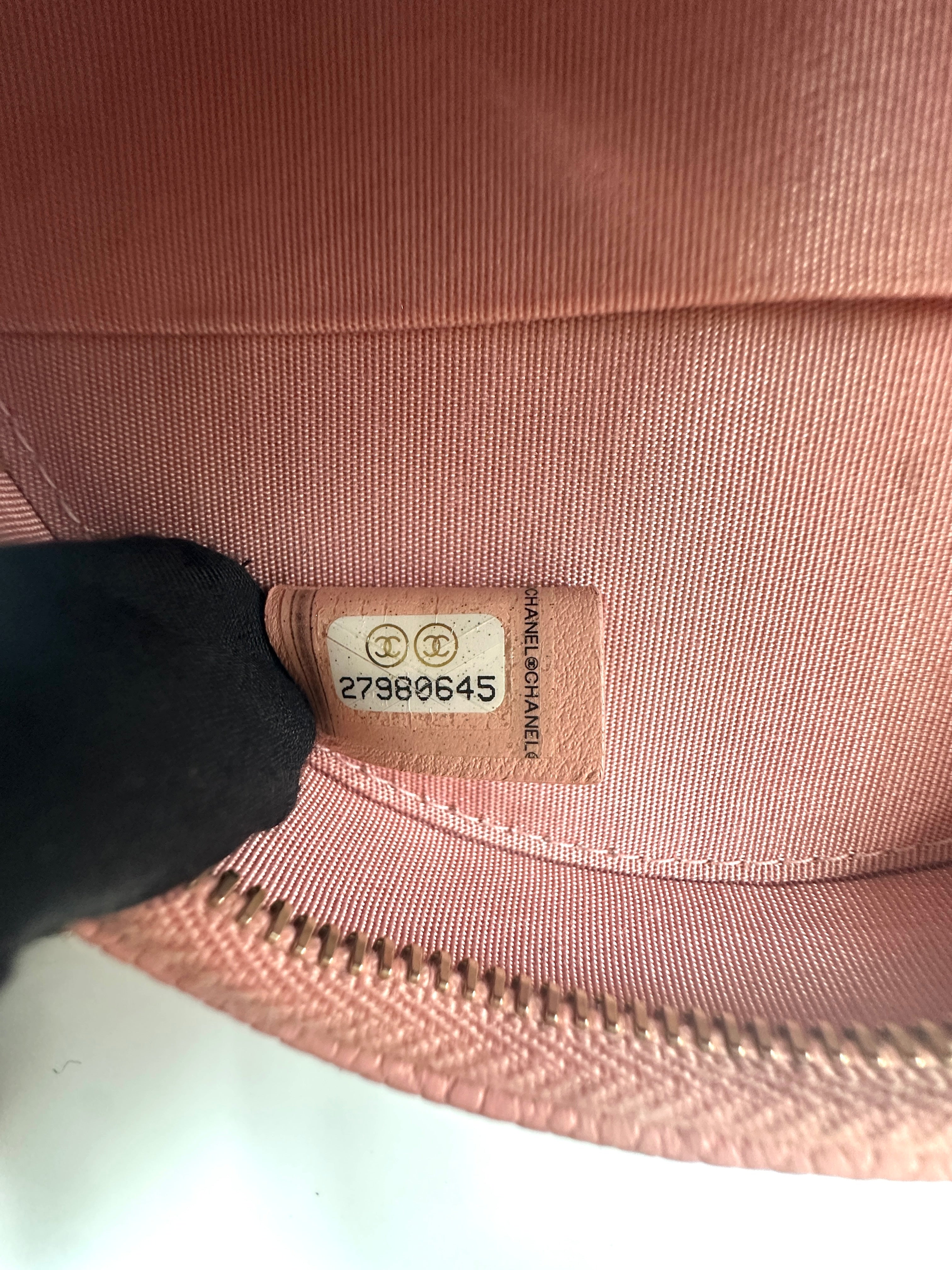 Chanel CC Filigree Pink Caviar Quilted Leather Round Crossbody Bag(27***45) CC1202