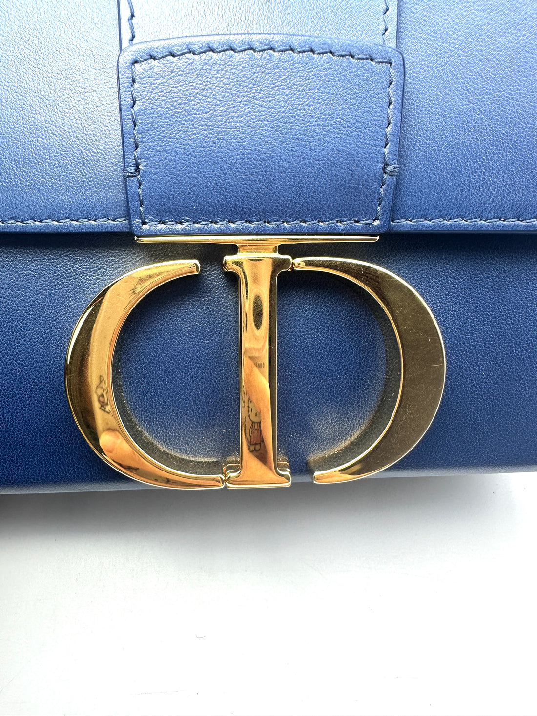Christian Dior Blue 30 Montaigne Box Crossbody Bag With Gold Hardware DR394