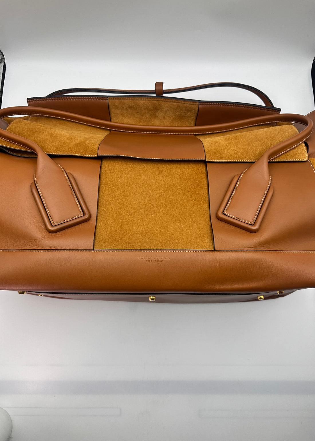 Bottega Veneta Arco Brown XXXL Size Intrecciato Tote Handle Bag BV90-1