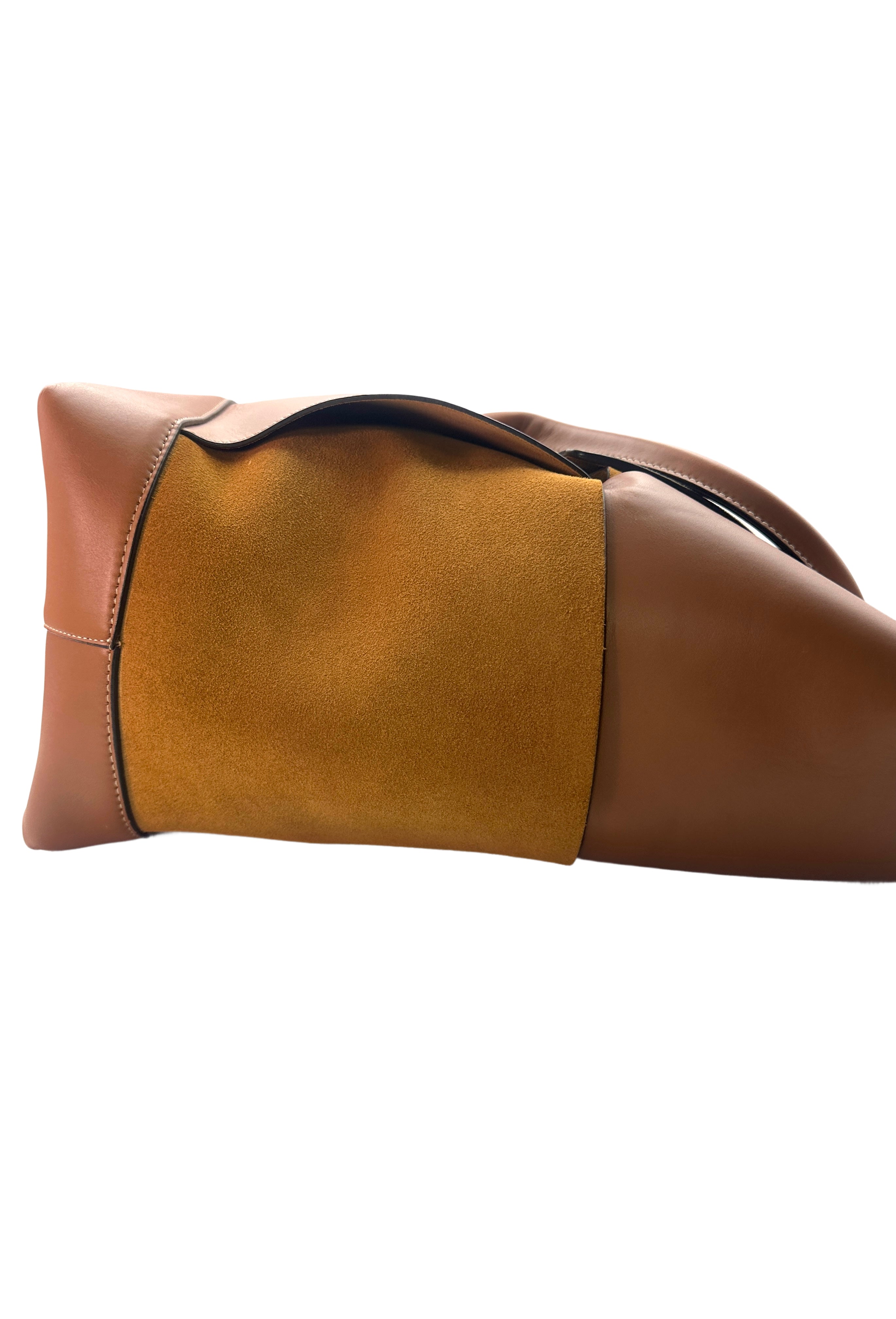 Bottega Veneta Arco Brown XXXL Size Intrecciato Tote Handle Bag BV90-1