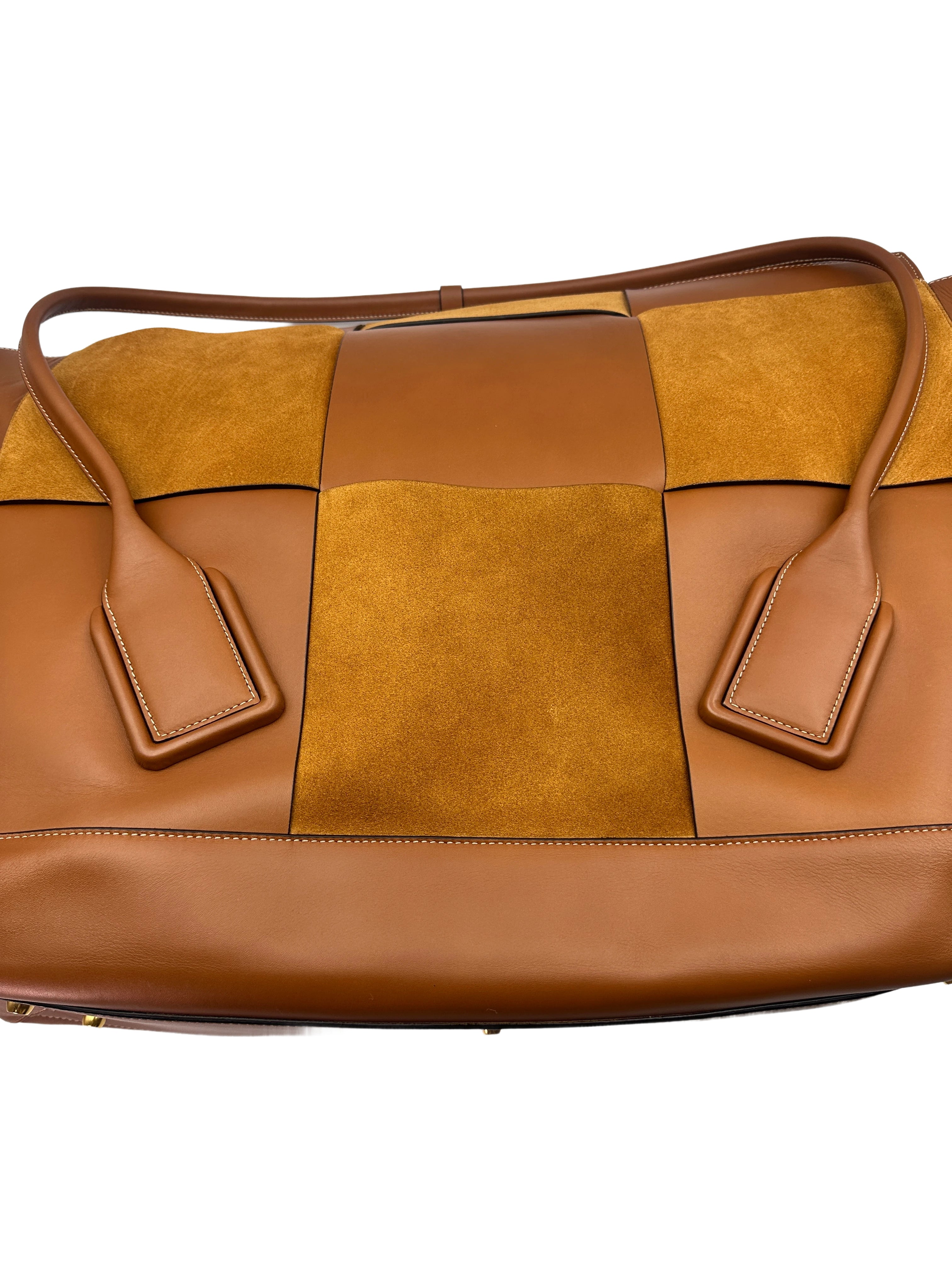 Bottega Veneta Arco Brown XXXL Size Intrecciato Tote Handle Bag BV90-1