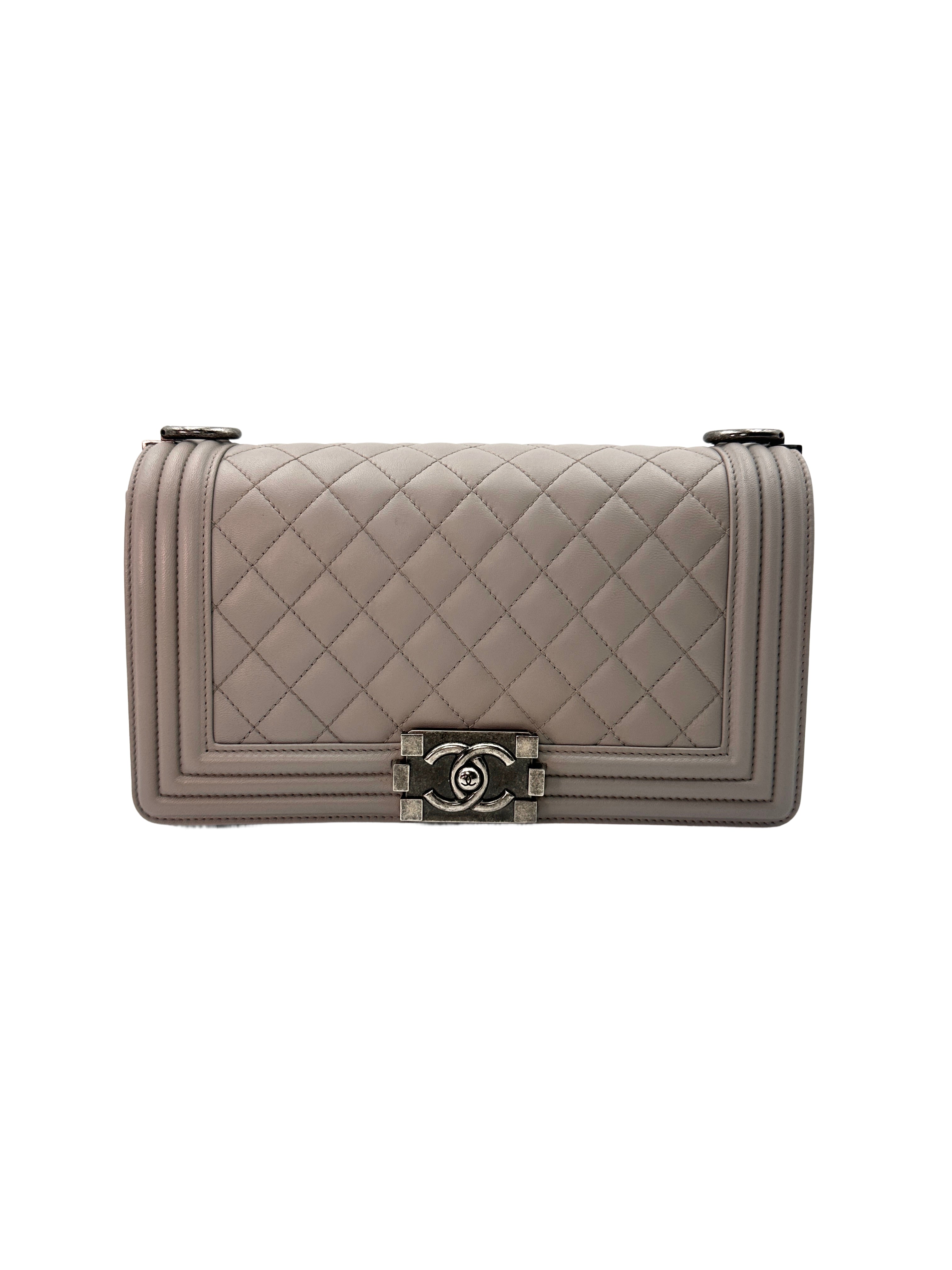 Chanel LeBoy Grey Quilted Lambskin Leather Medium Size Chain Flap Bag(18***84) CC1219