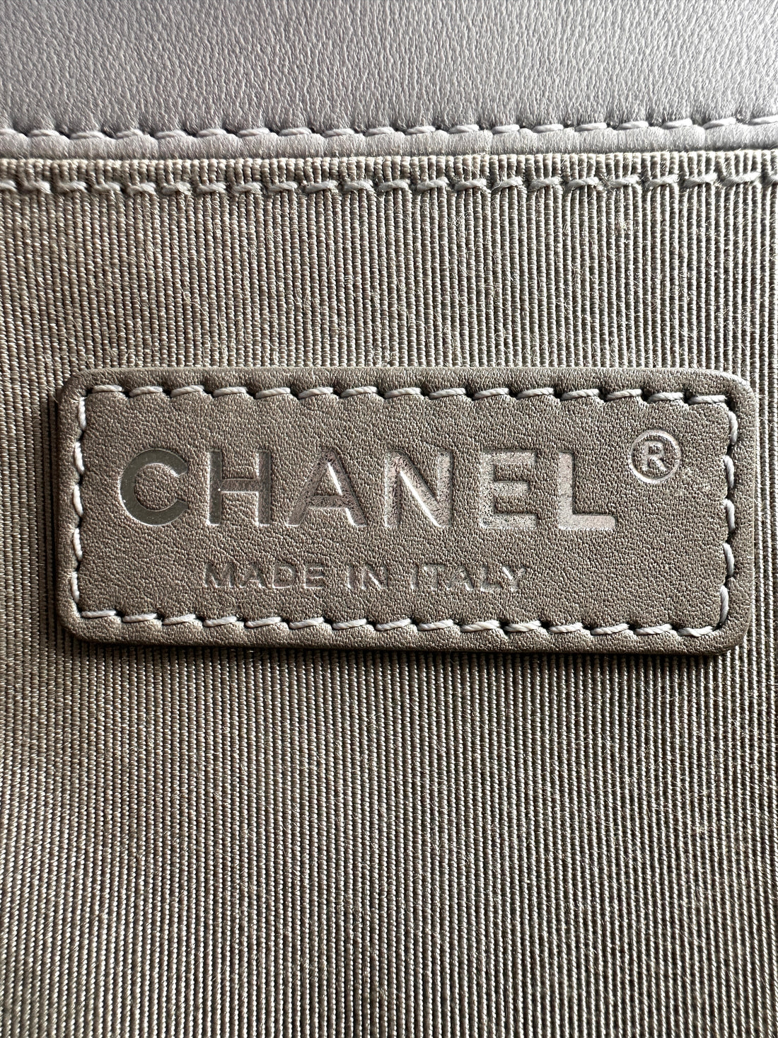 Chanel LeBoy Grey Quilted Lambskin Leather Medium Size Chain Flap Bag(18***84) CC1219