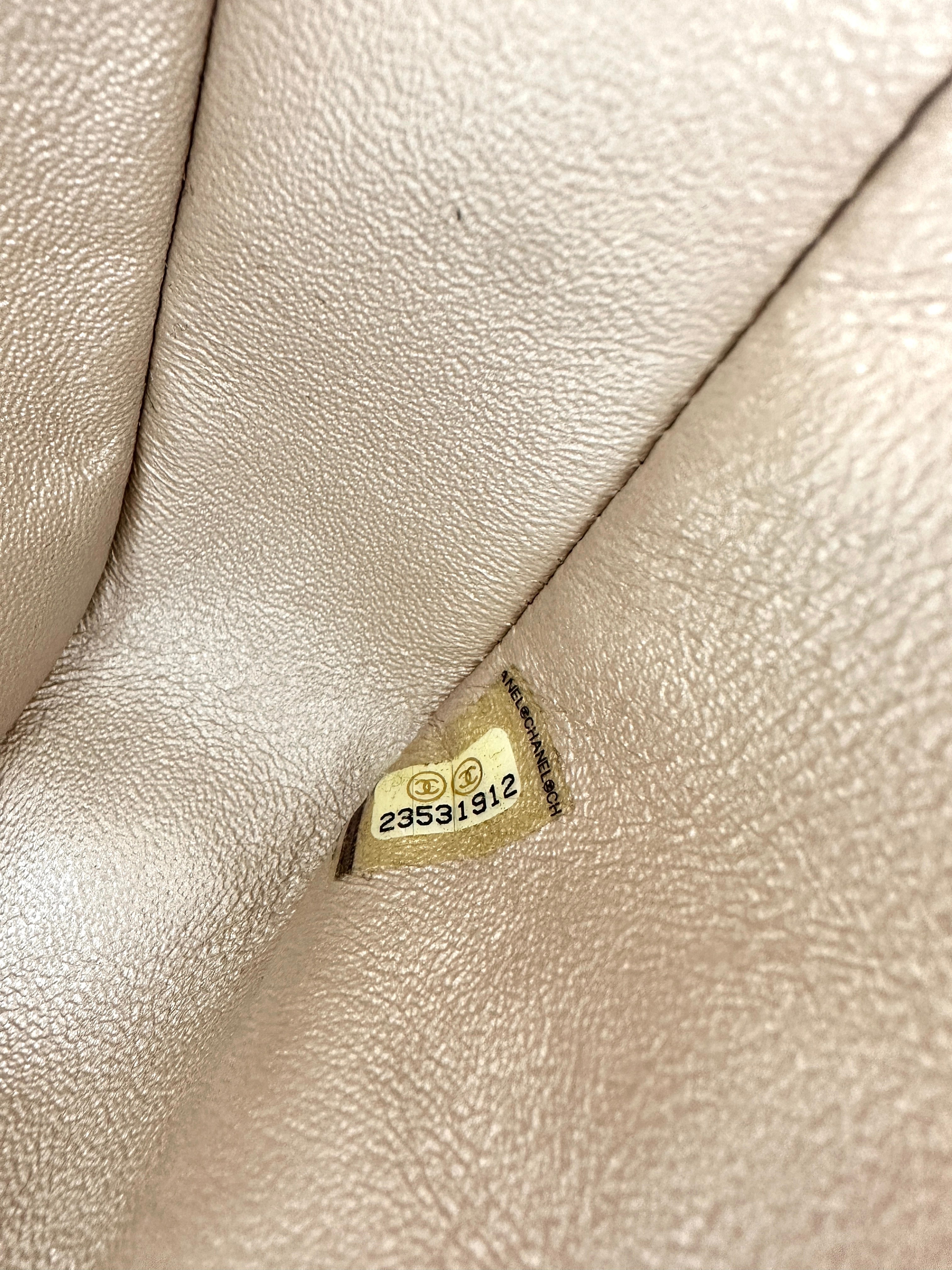 Chanel V For Victory Champagne Gold Quilted Leather Mini Flap Crossbody Bag(23***12) CC1215