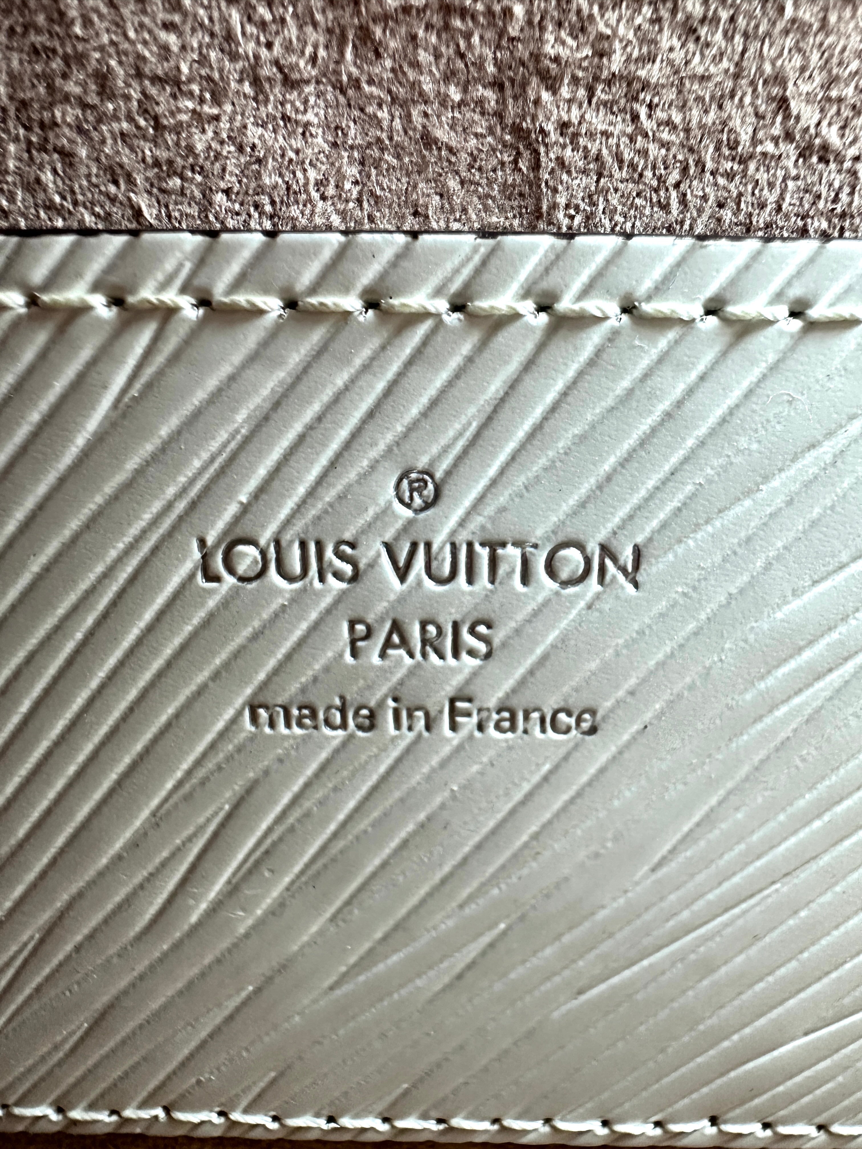 Louis Vuitton White Twist MM Wildflower Epi Leather Shoulder Bag LV1743