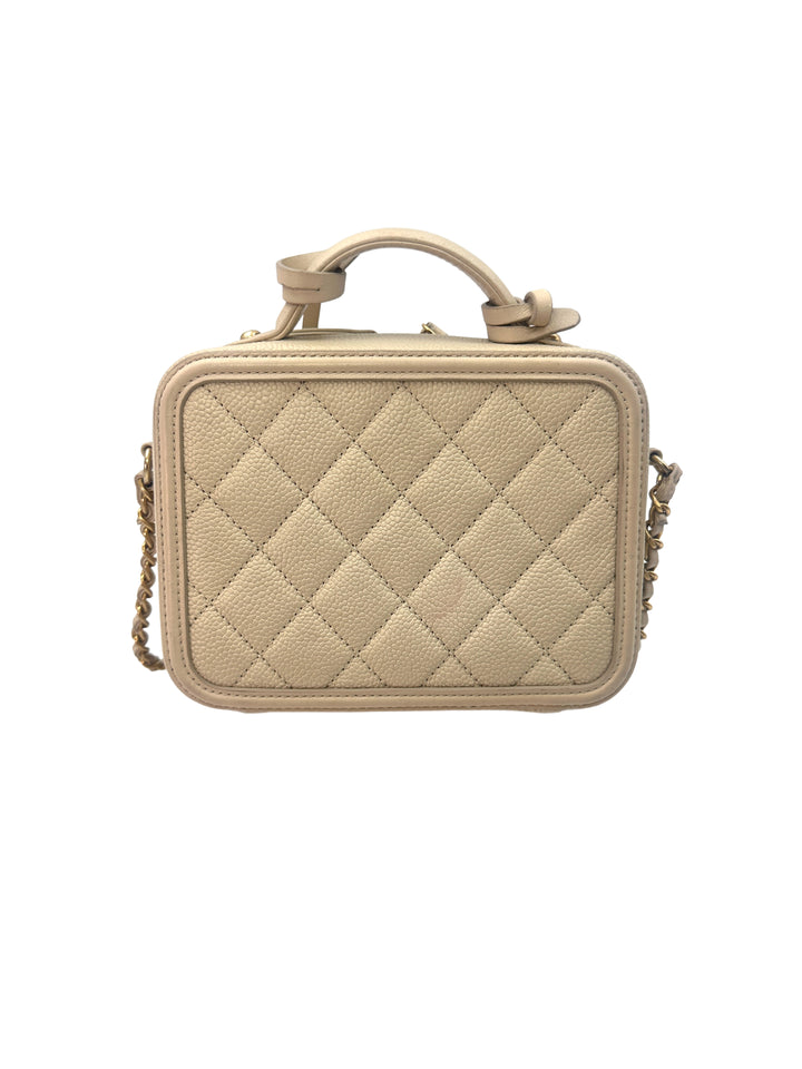 Chanel CC Filigree White Quilted Caviar Leather Vanity Case(22***84) CC1229