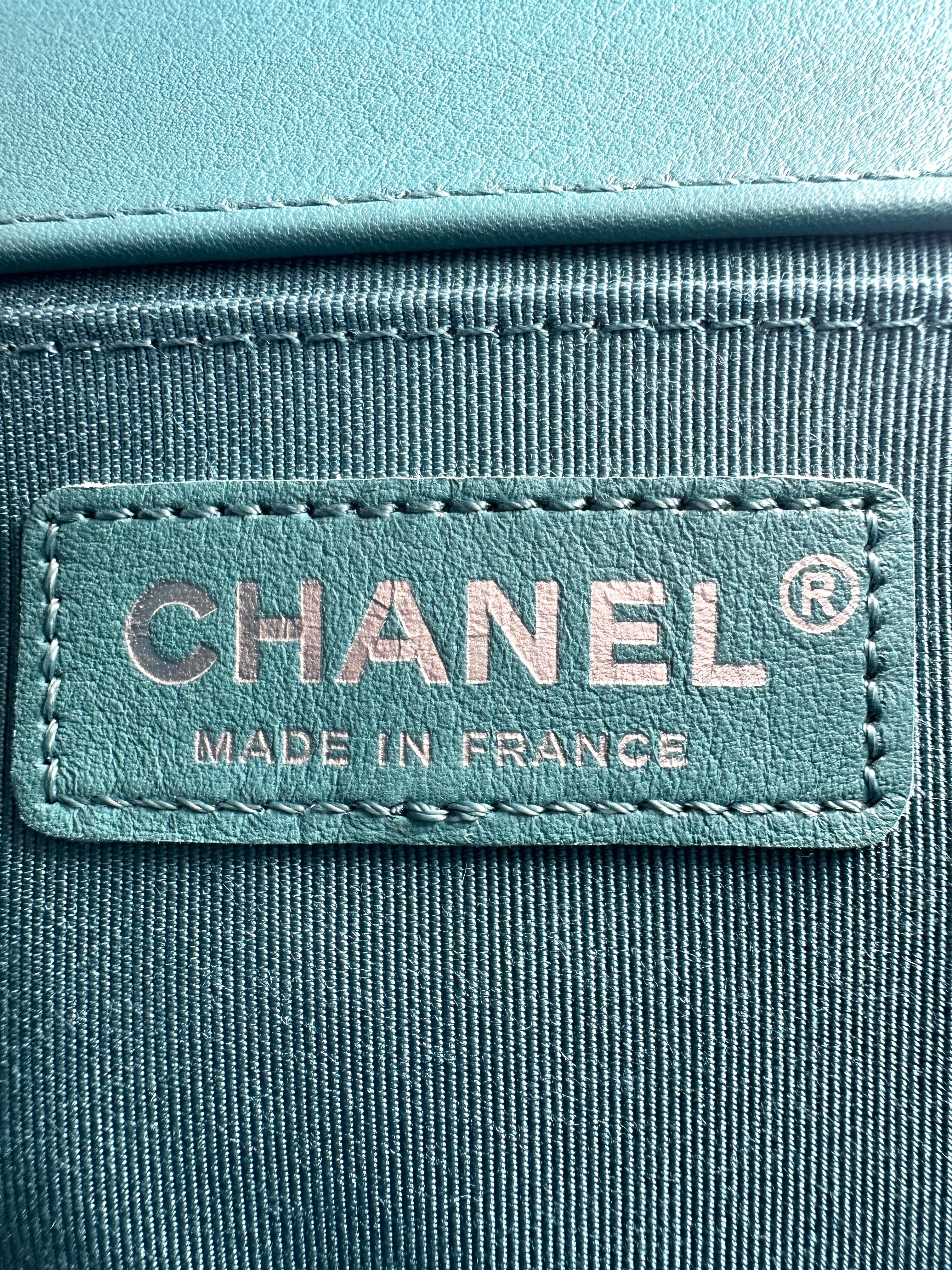 Chanel LeBoy Turquoise Blue Quilted Caviar Crossbody Bag with Silver Buckle(20***87) CC1230