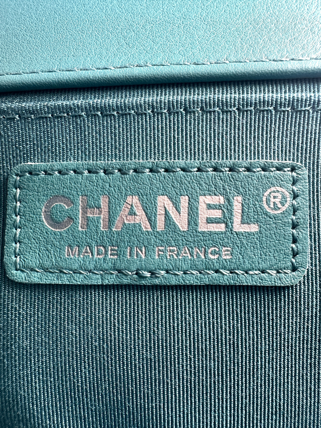 Chanel LeBoy Turquoise Blue Quilted Caviar Crossbody Bag with Silver Buckle(20***87) CC1230