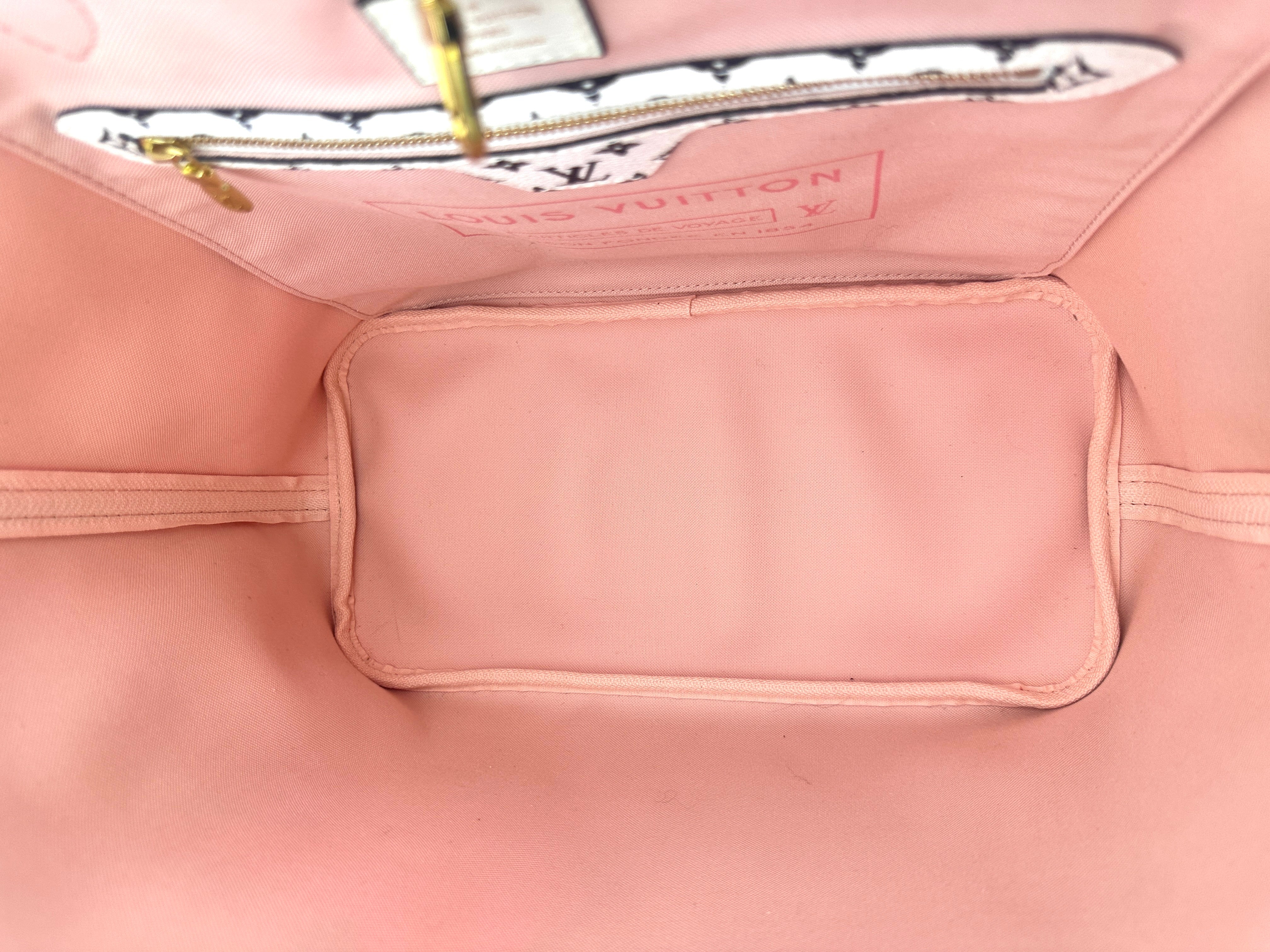 Louis Vuitton Rouge Monogram Giant Neverfull MM Handle Bag With White Pochette LV1761