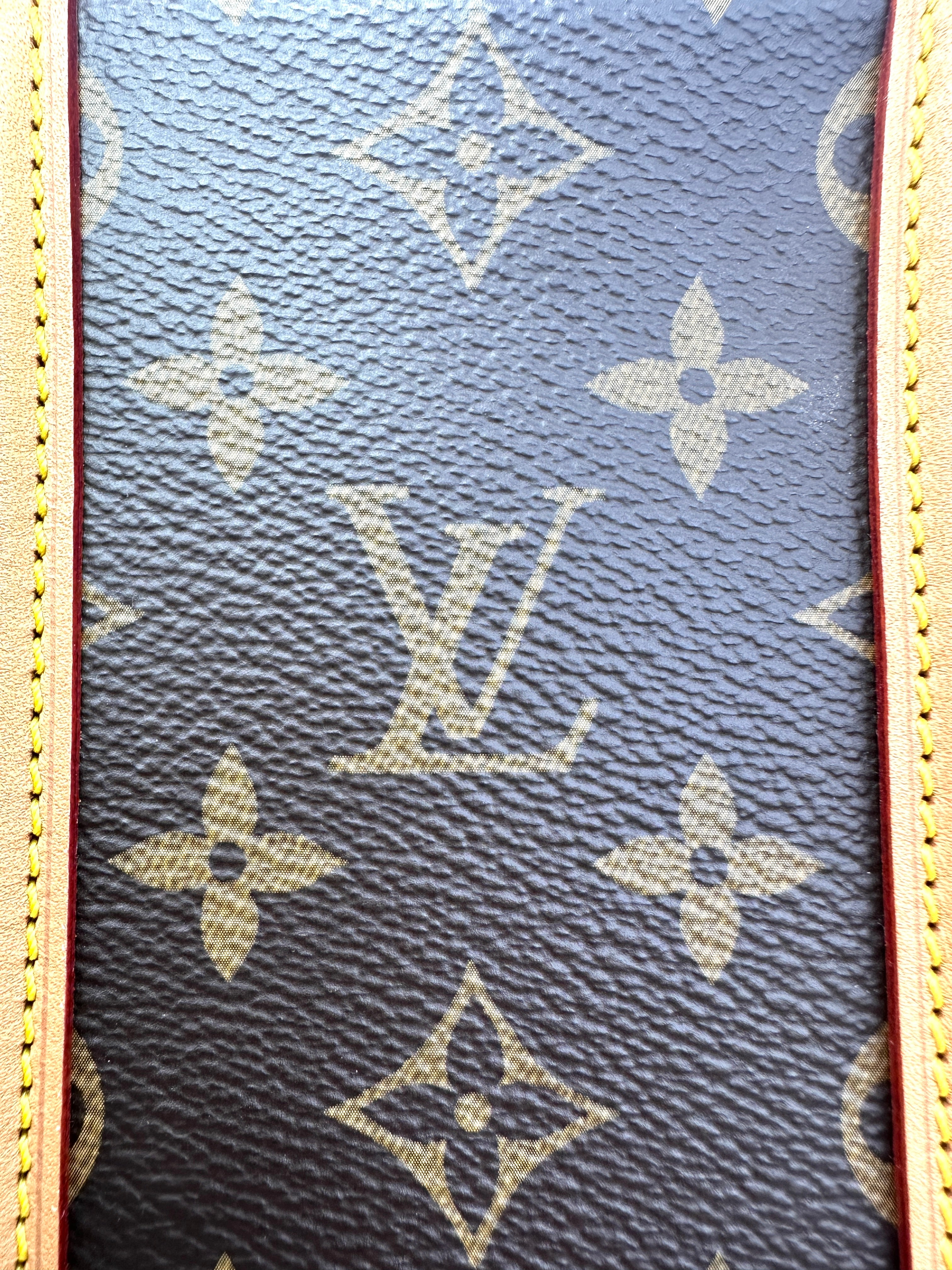 Louis Vuitton Medium Size Monogram Valisette PM Luggage Handle Bag LV1756