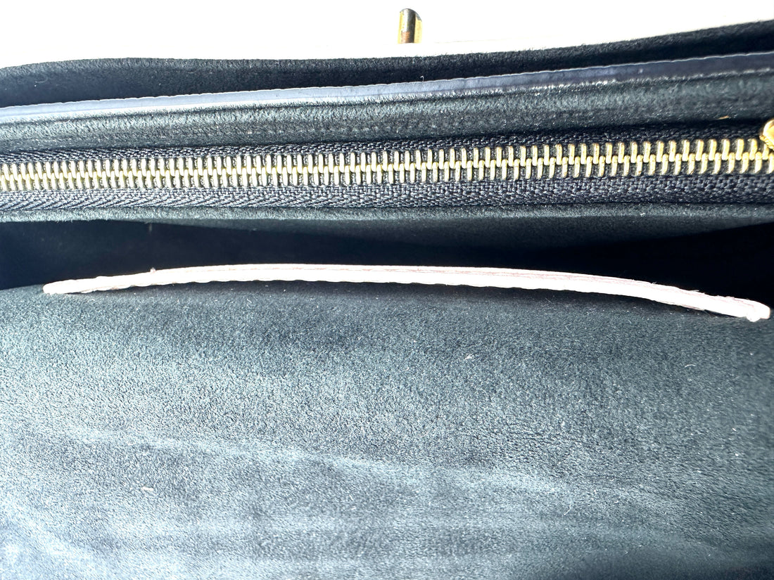 Louis Vuitton Lockme Tender Black Epi Leather Chain Bag LV1764