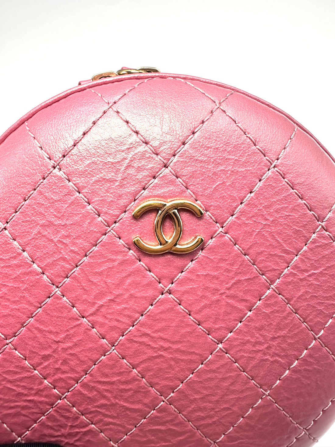 Chanel Pink Leather Round Chain Crossbody Bag(27***41) CC1234