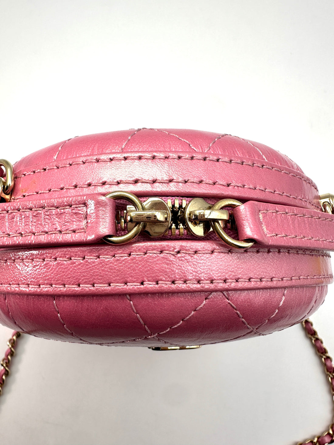 Chanel Pink Leather Round Chain Crossbody Bag(27***41) CC1234
