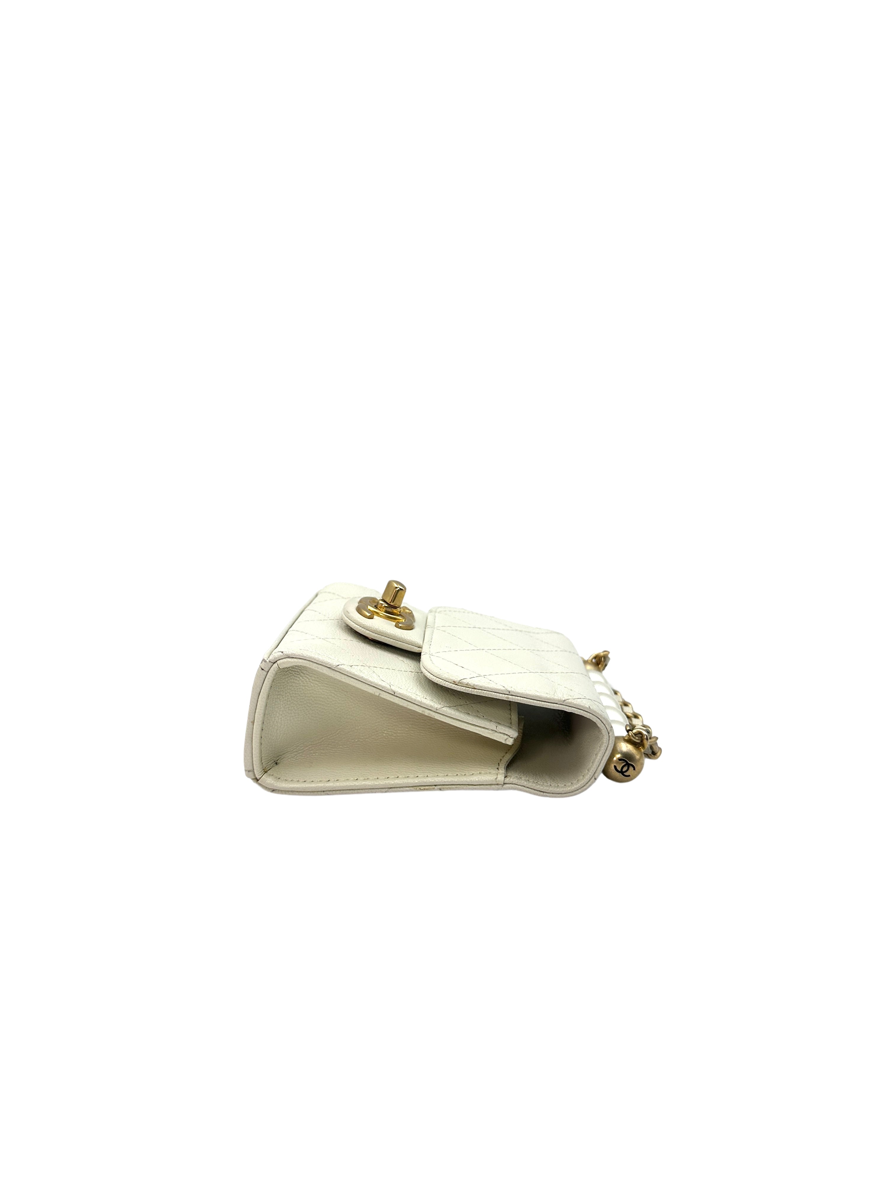 Chanel Pearls White Mini Quilted Leather Bag With Gold Hardware(29***62) CC1237
