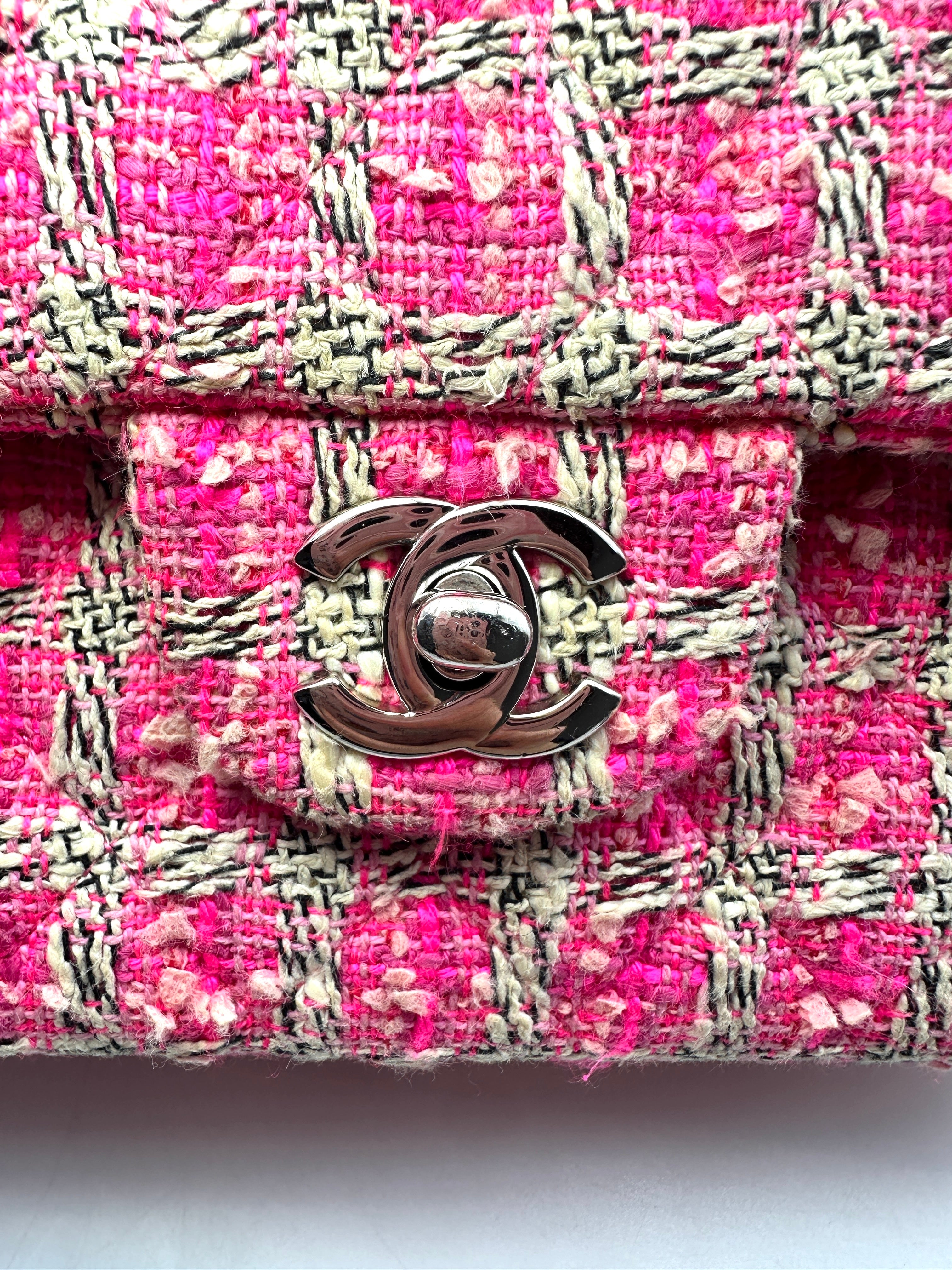 Chanel Classic Flap PInk Tweed Medium Size Chain Flap Bag(19***71) CC1260
