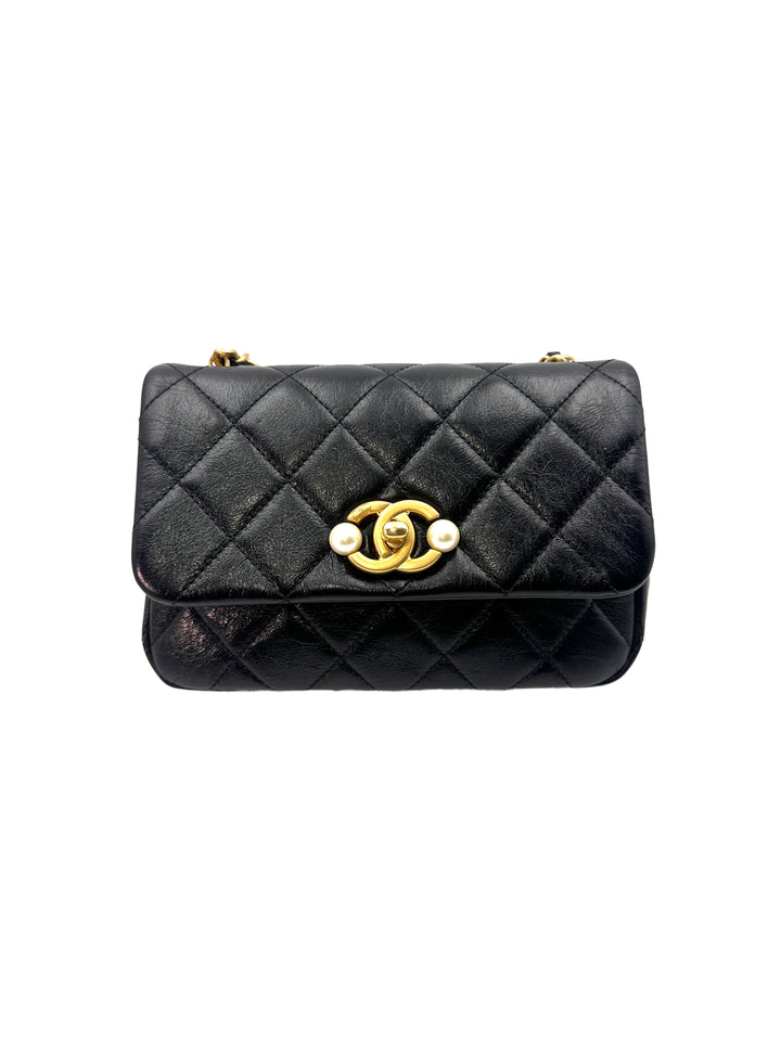 Chanel Cruise 2022 Black Quilted Leather Pearls Chain Shoulder Bag(A9***A3) CC1261