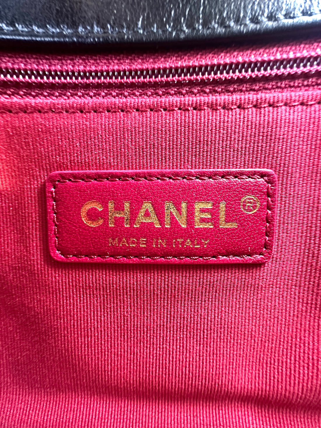 Chanel Cruise 2022 Black Quilted Leather Pearls Chain Shoulder Bag(A9***A3) CC1261