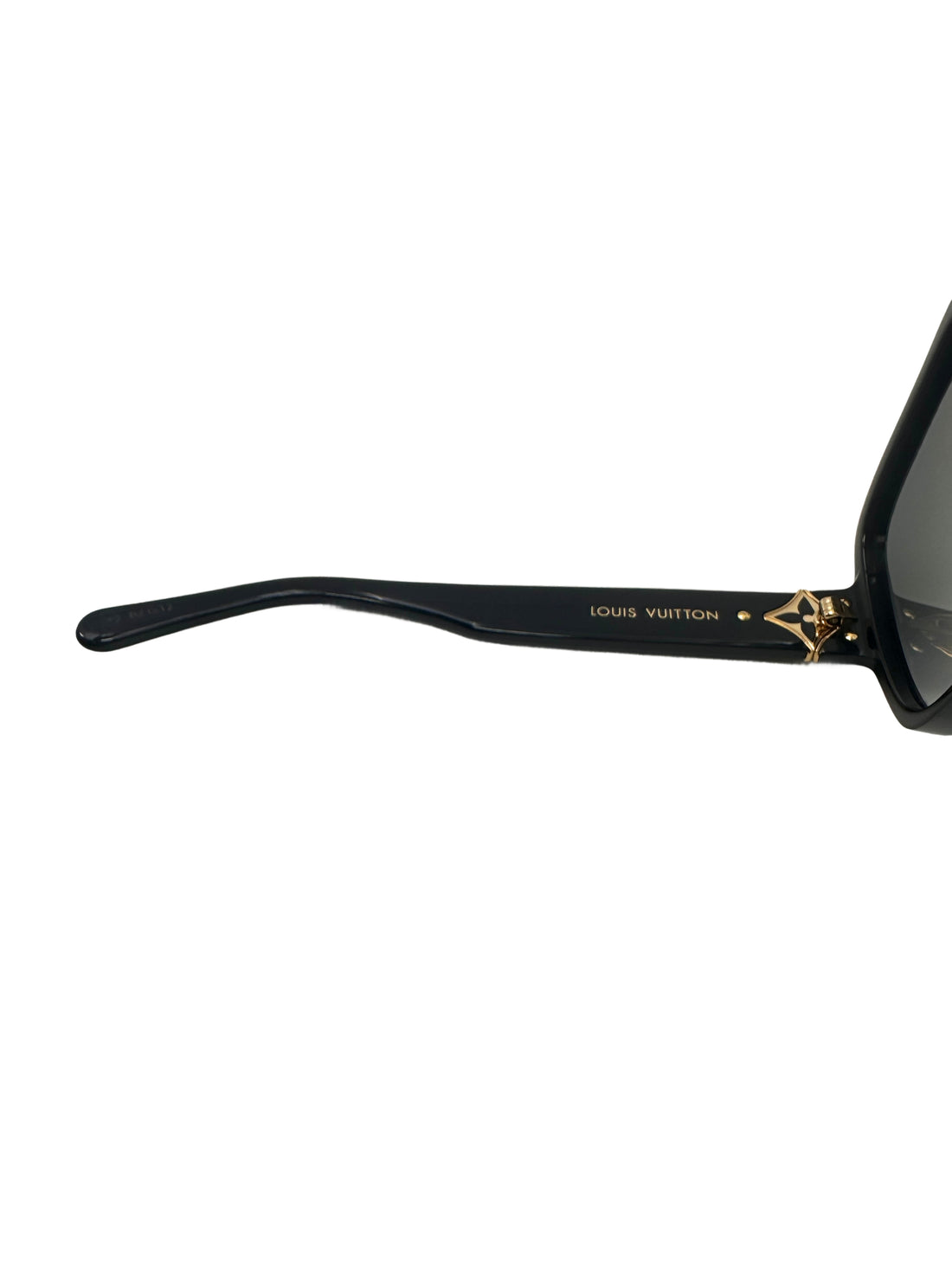 Louis Vuitton Black Sunglasses(Z1613E) LVG05