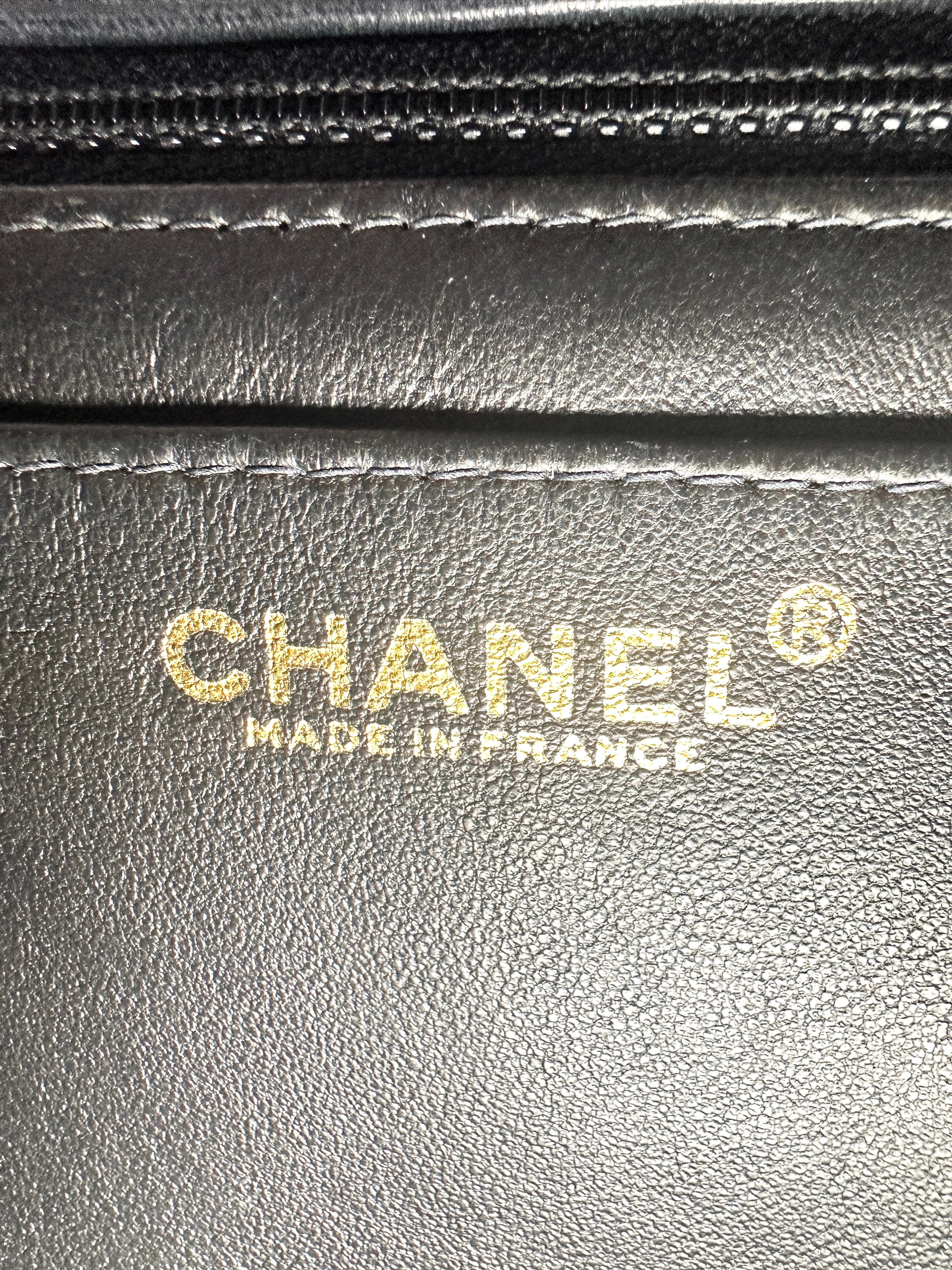 Chanel Vintage Black Quilted Lambskin Leather Crossbody Flap Bag(59***16) CC1265