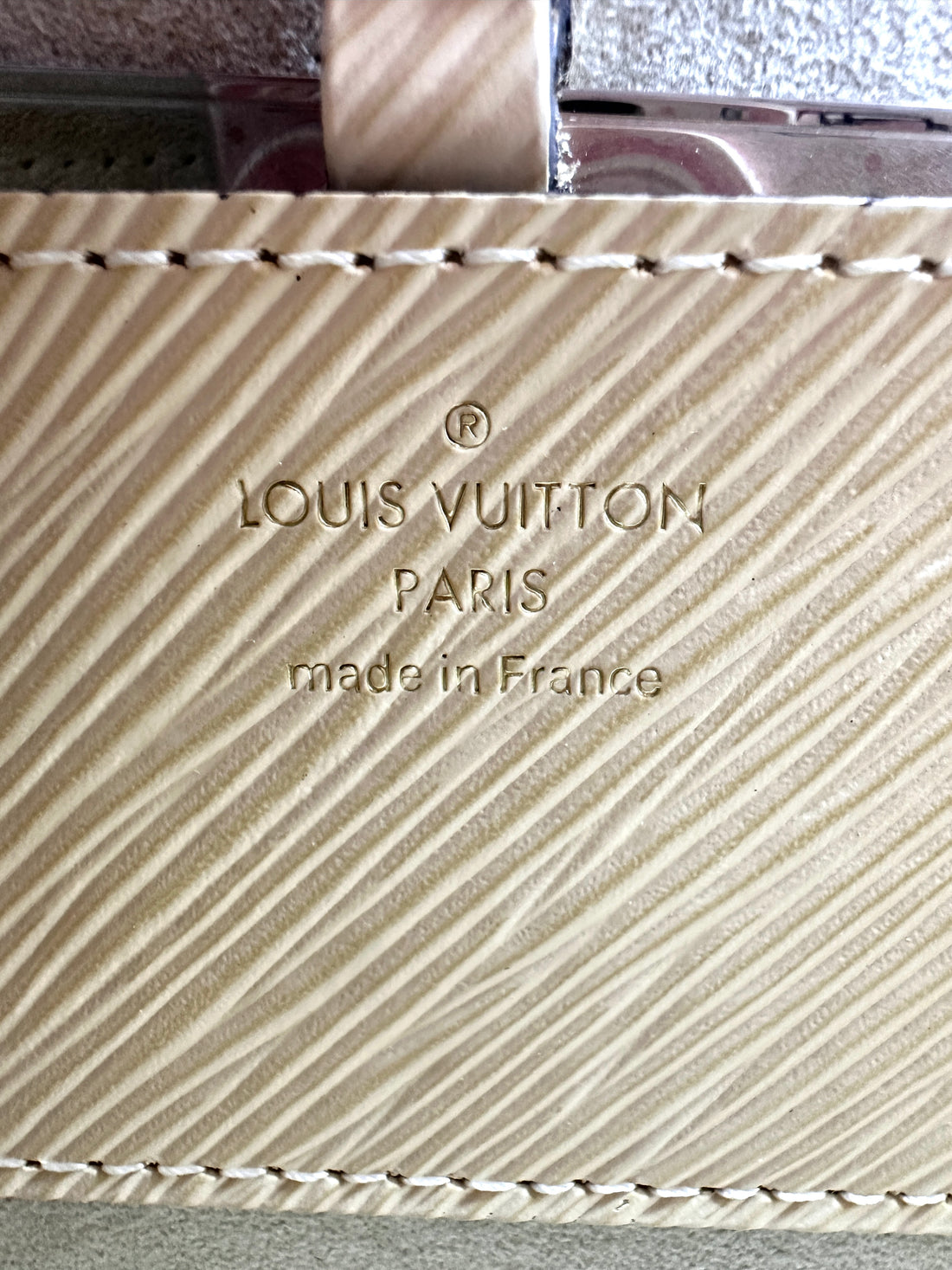 Louis Vuitton Teddy Twist Shearling Chain Shoulder Bag LV1799