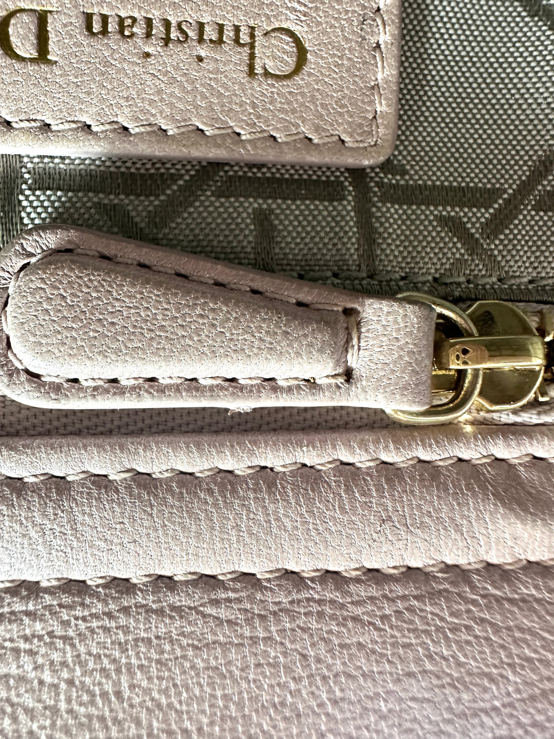 Christian Dior Lady Dior Pink Cannage Lambskin Leather Handle Bag With Gold Charms DR452