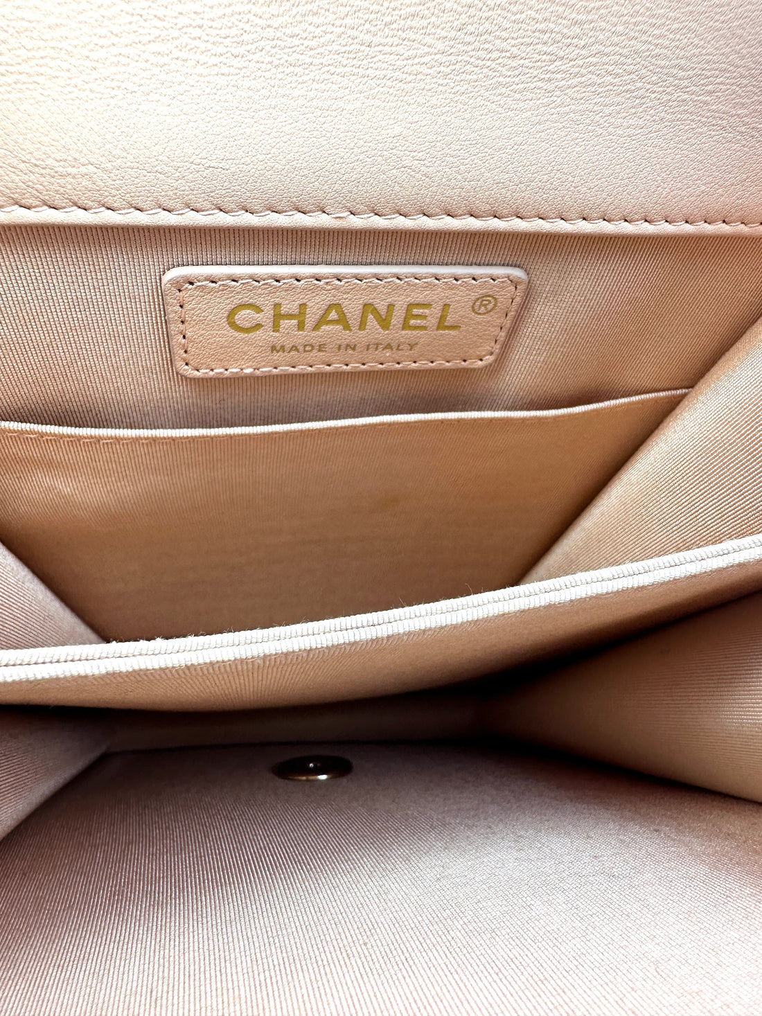 Chanel North South LeBoy Pink Chevron Quilted Leather Shoulder Bag With Gold Buckle(29***20) CC1272
