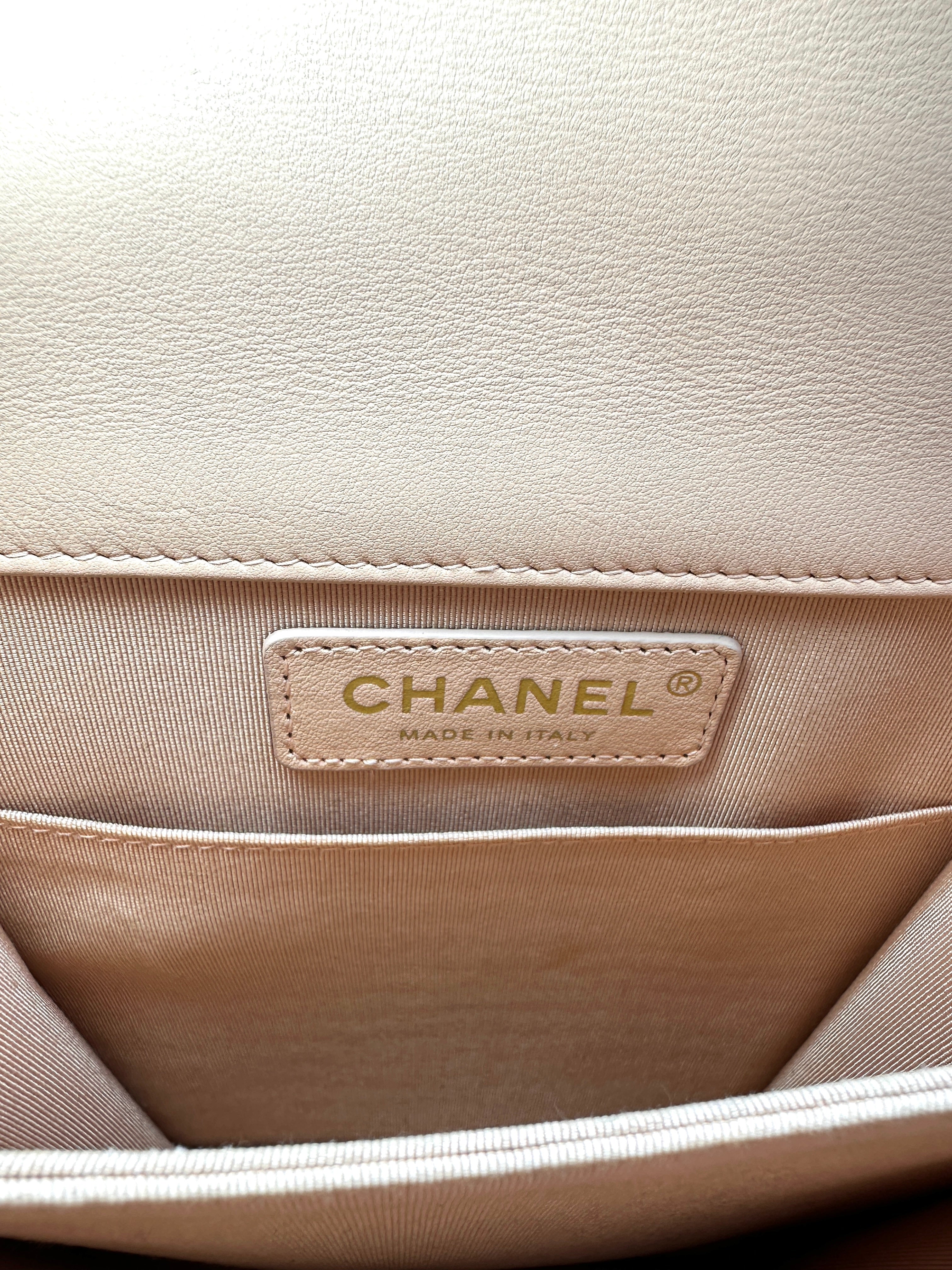 Chanel North South LeBoy Pink Chevron Quilted Leather Shoulder Bag With Gold Buckle(29***20) CC1272