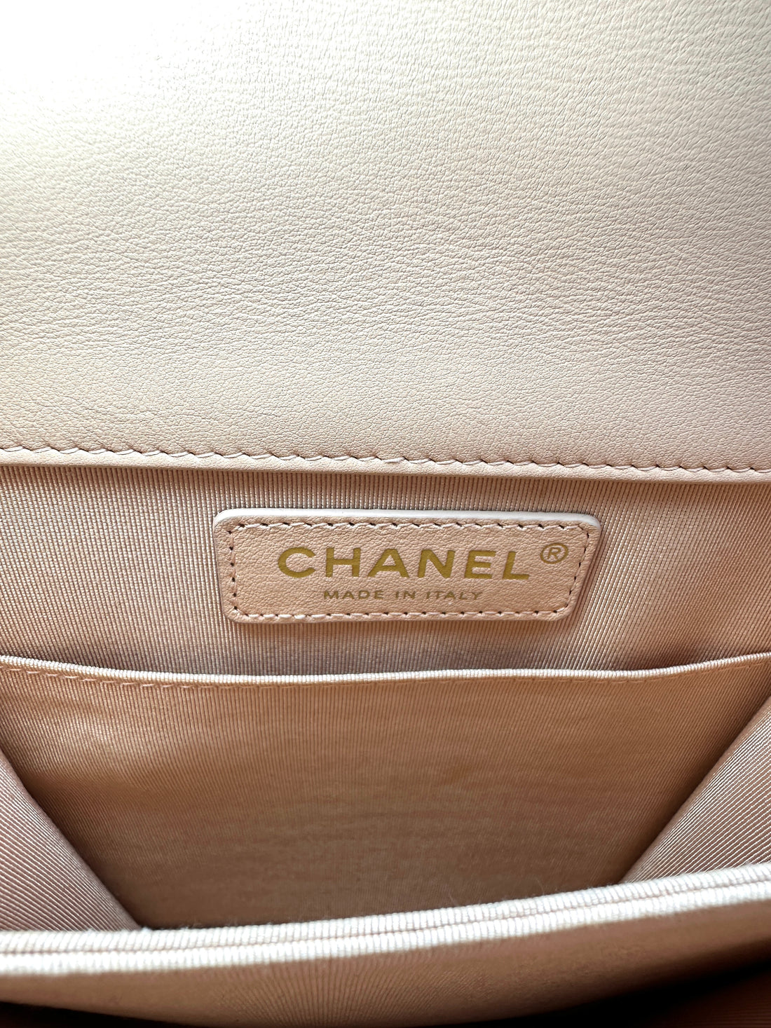 Chanel North South LeBoy Pink Chevron Quilted Leather Shoulder Bag With Gold Buckle(29***20) CC1272