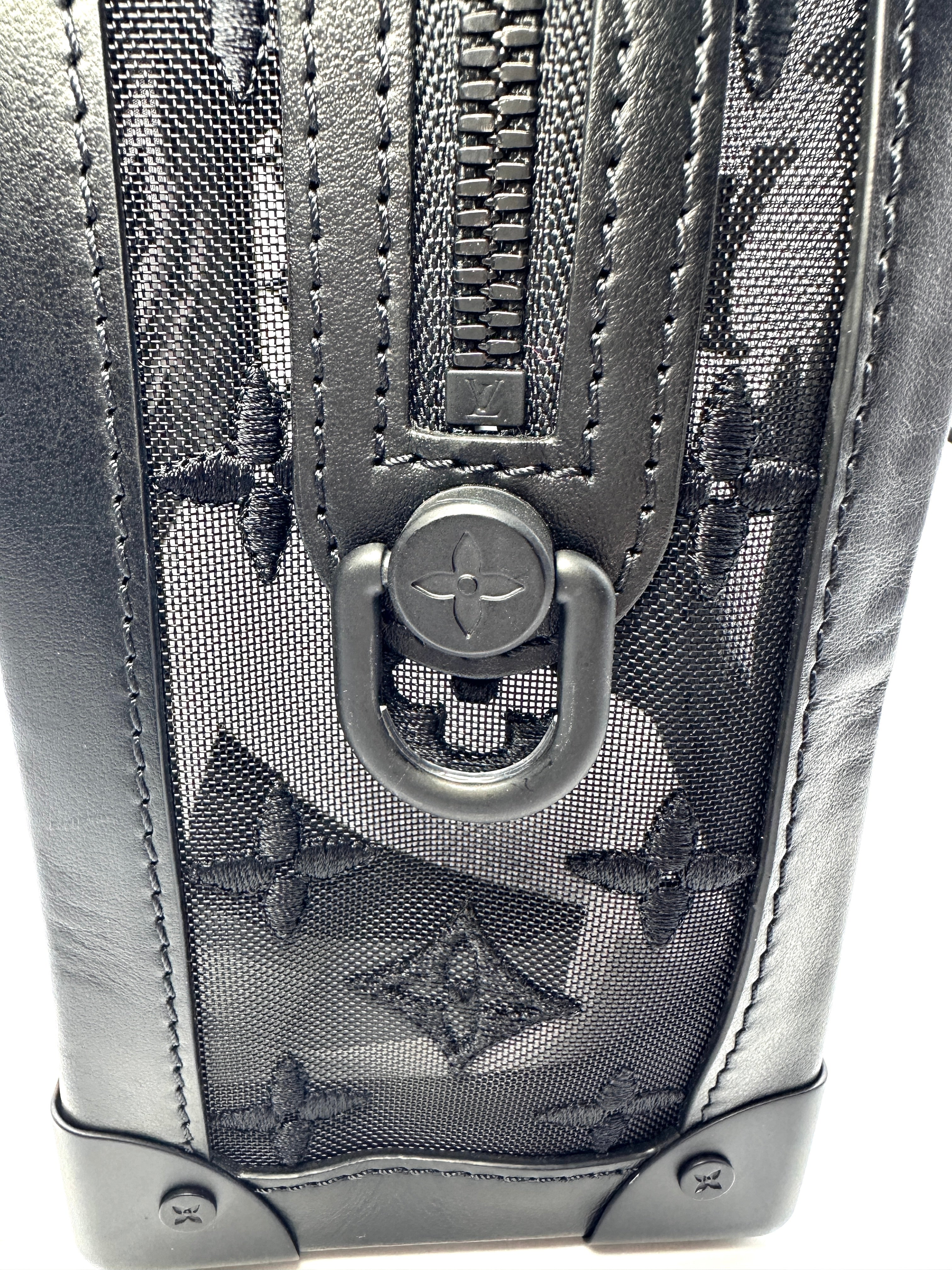 Louis Vuitton Mesh Solf Trunk Black Shoulder Bag LV1808