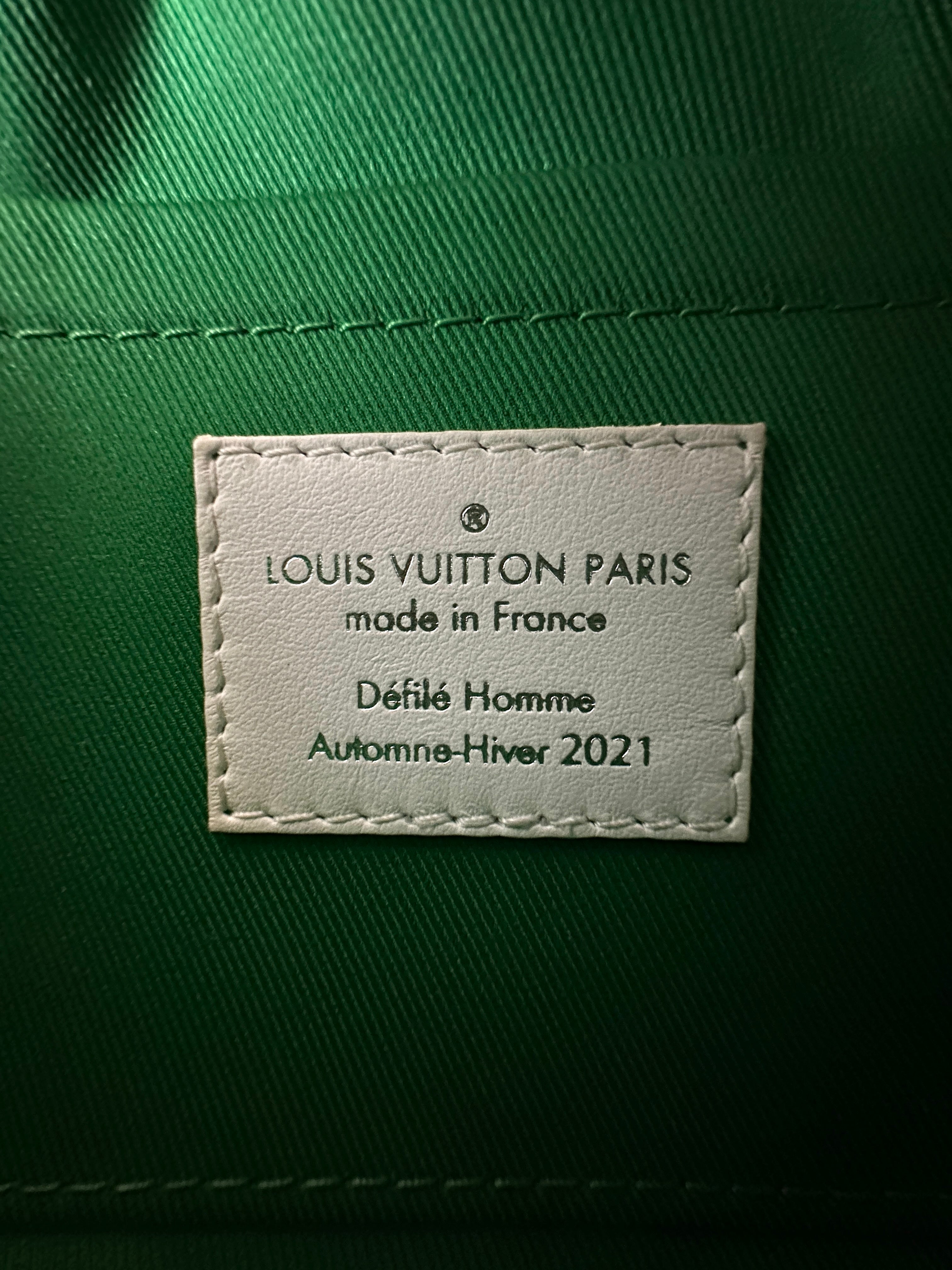Louis Vuitton Solf Trunk Green Monogram Chain Shoulder Bag LV1802-1
