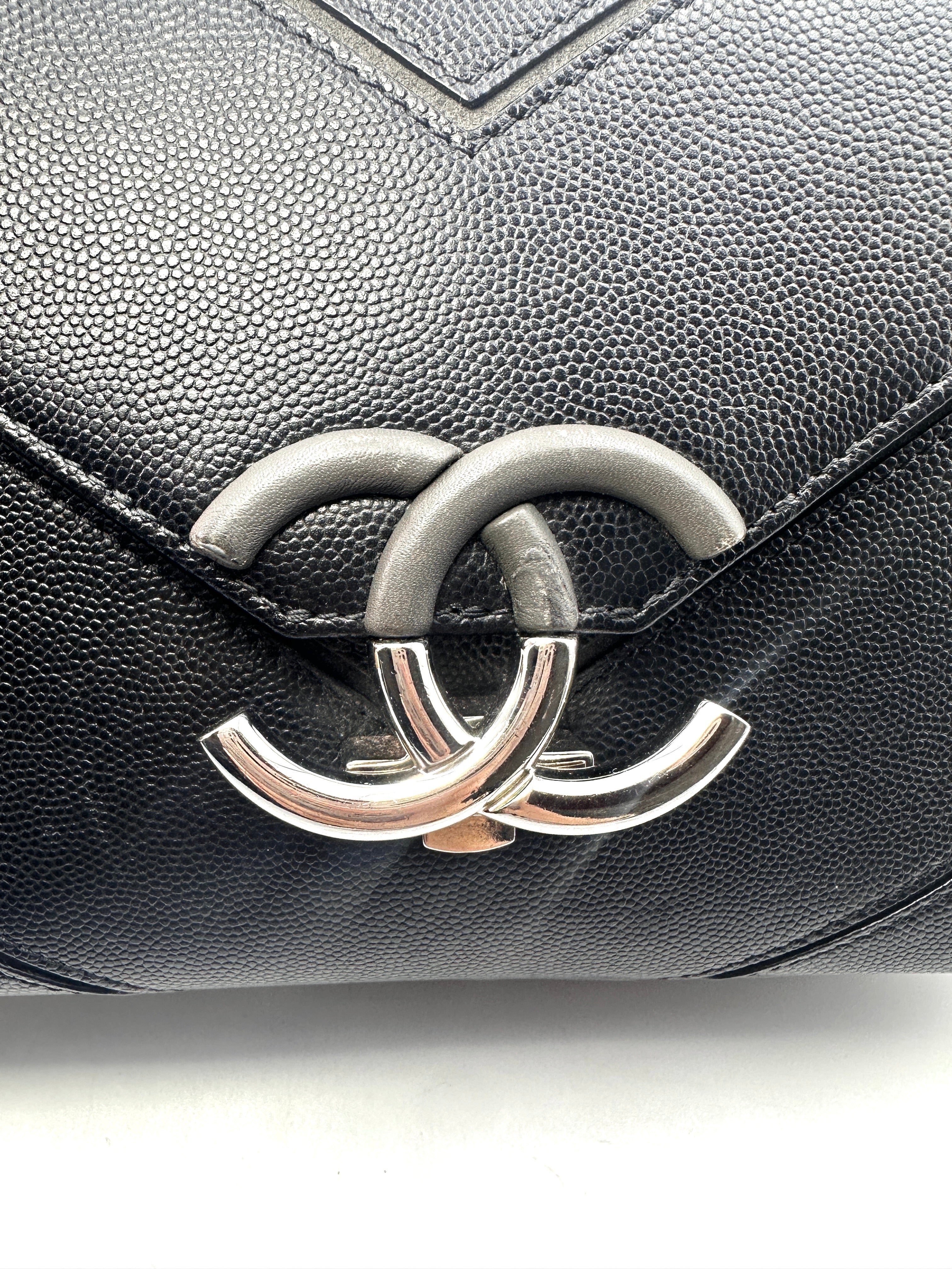 Chanel Cuba Collection Black Macro Chevron Quilted Leather Chain Flap Bag(23***11) CC1281