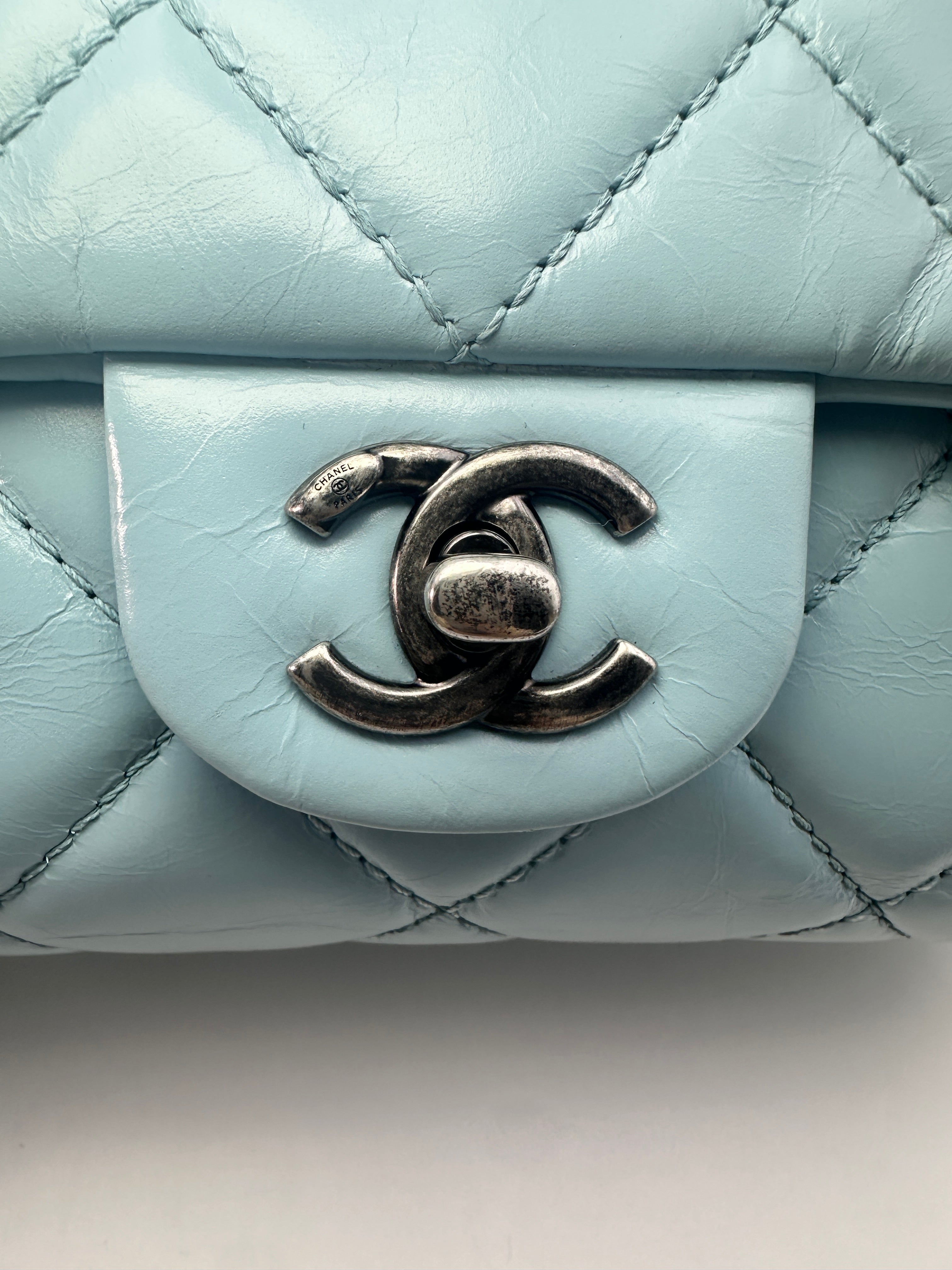 Chanel Classic Flap Tiffany Blue Quilted Leather Jumbo Chain Flap Bag(20***81) CC1287