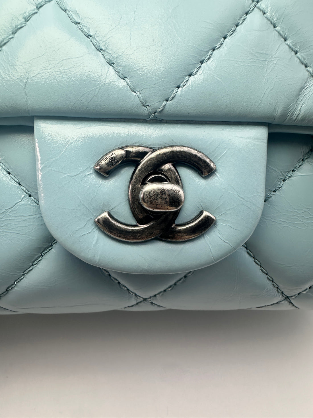 Chanel Classic Flap Tiffany Blue Quilted Leather Jumbo Chain Flap Bag(20***81) CC1287