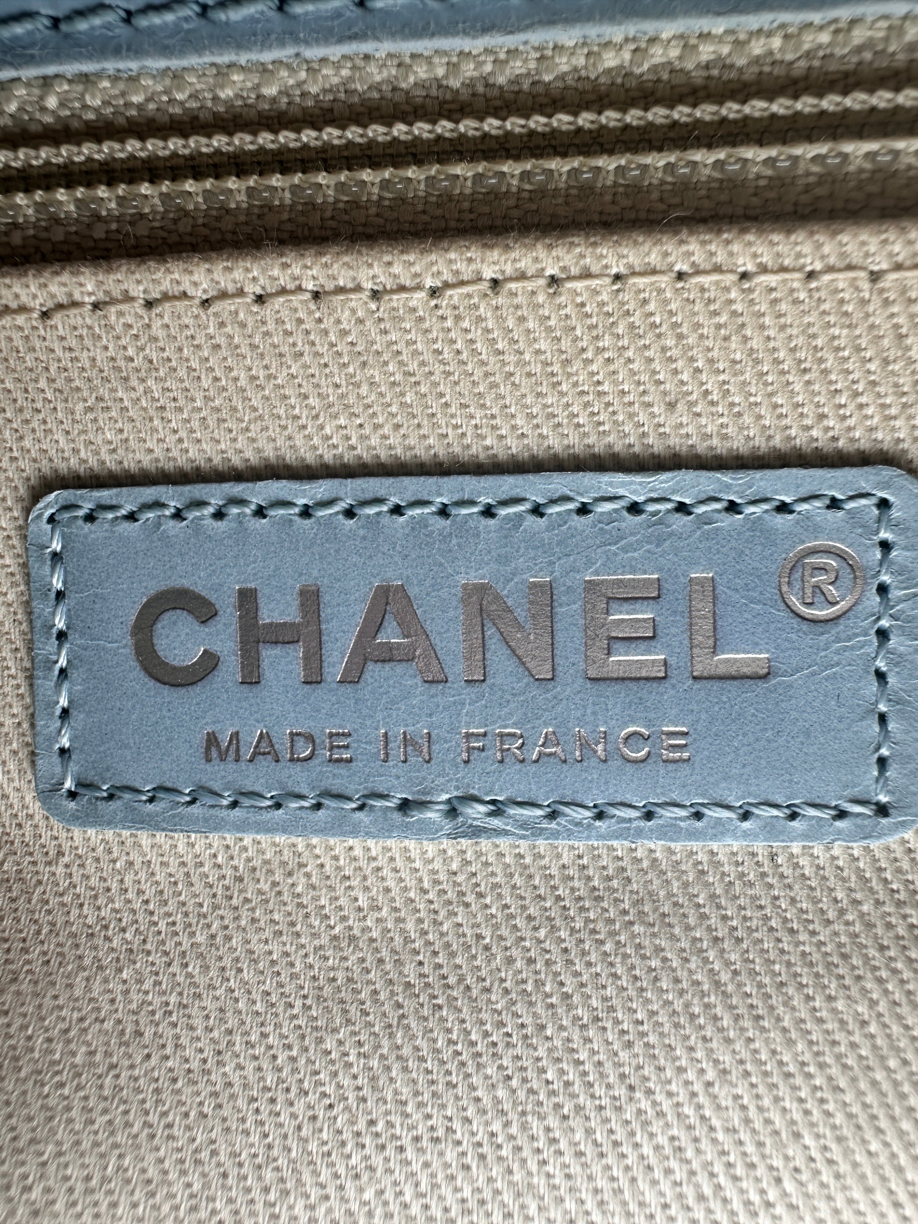 Chanel Classic Flap Tiffany Blue Quilted Leather Jumbo Chain Flap Bag(20***81) CC1287