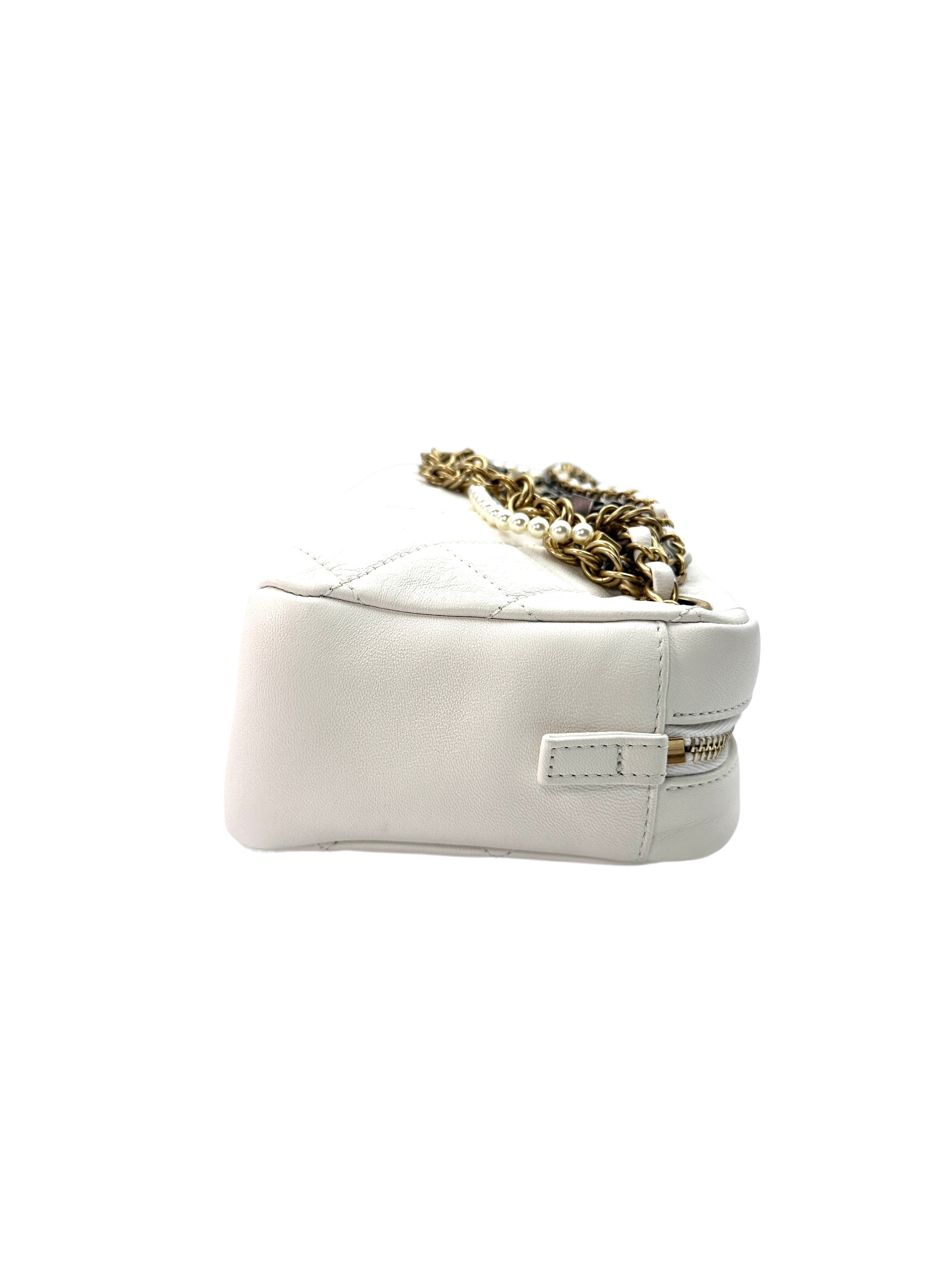 Chanel Egypt Metiers d'Art All About Chains White Quilted Leather Camera Bag(27***51) CC1282