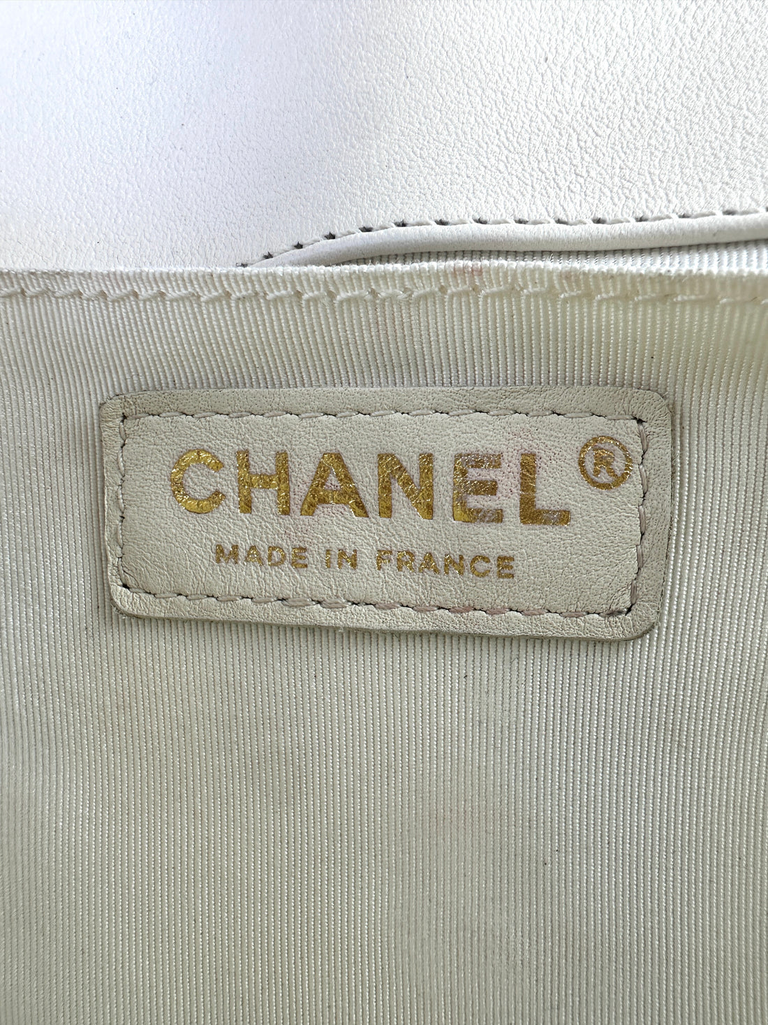 Chanel LeBoy White Quilted Lambskin Leather Medium Size Flap Bag With Gold Buckle(30***77) CC1296