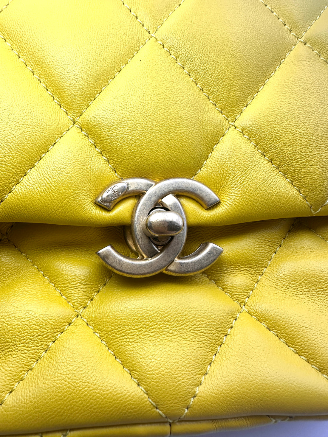 Chanel Candy Chain Yellow Quilted Leather Shoulder Flap Bag(C4***04) CC1321