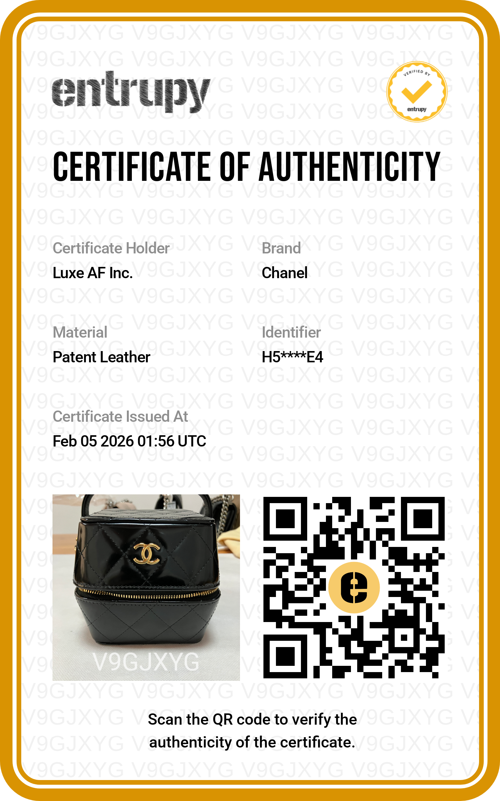 Chanel 25A Metiers d'Art Black Quilted Patent Calfskin Handle Vanity Case(H5***E4) CC1285