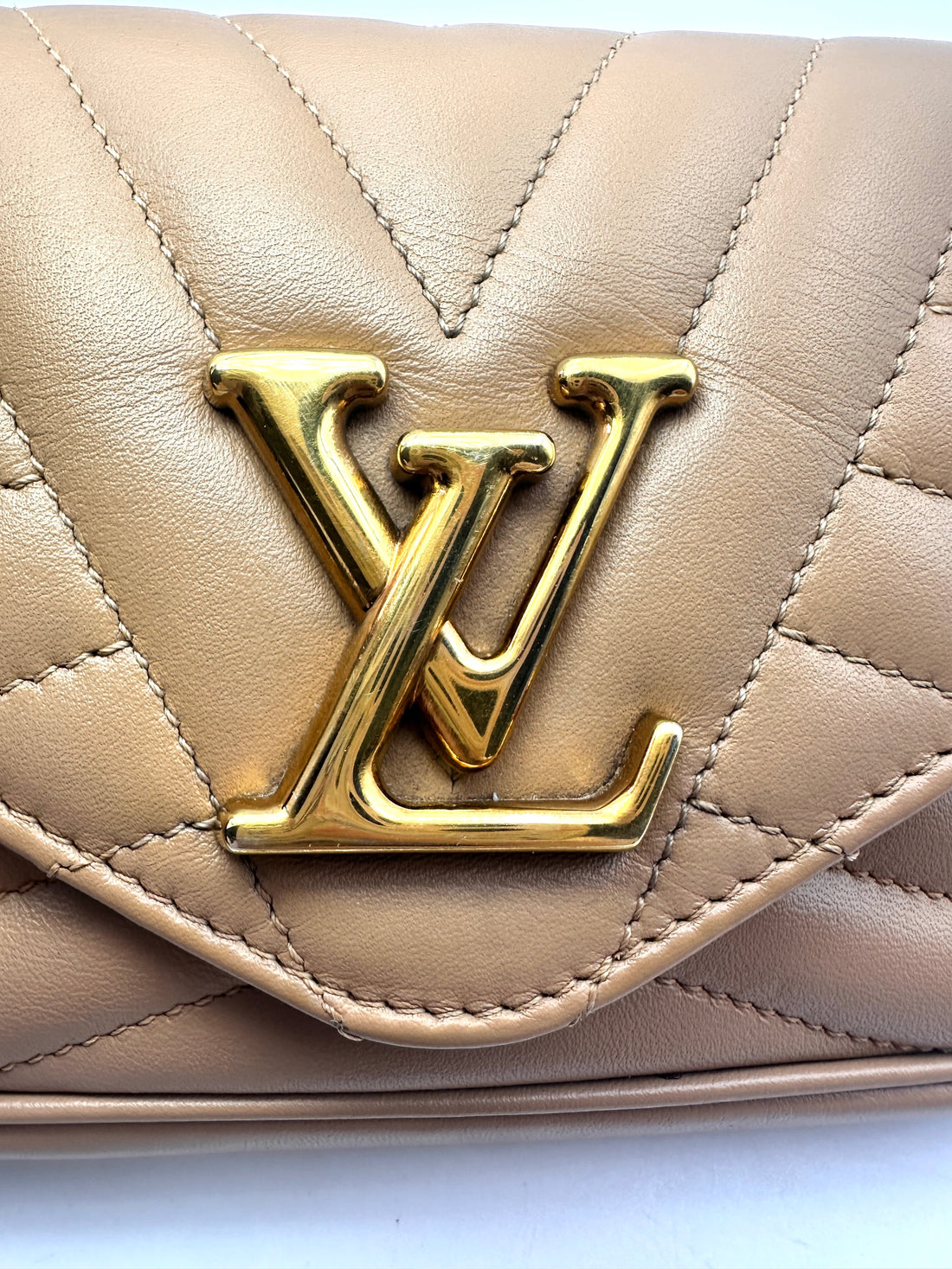 Louis Vuitton New Wave Yellow Chevron Leather Shoulder Bag With Gold Hardware LV1819