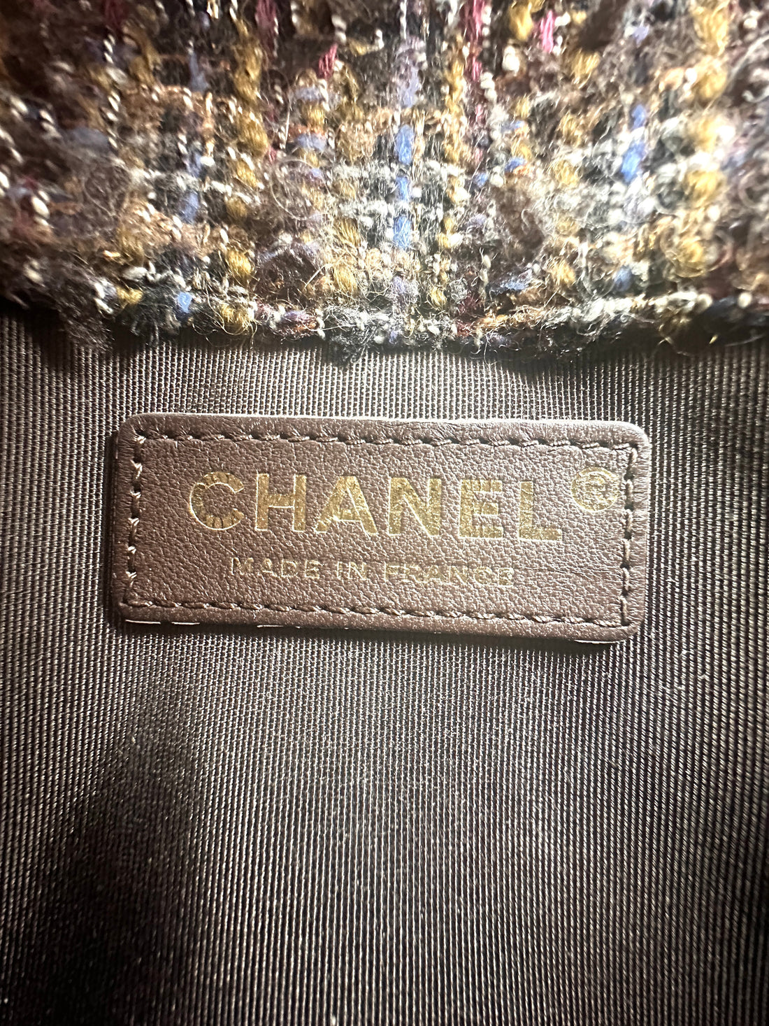 Chanel Knock On Wood Multicolor Tweed Sculptural Wood Top Handle Crossbody Bag(26***78) CC1330