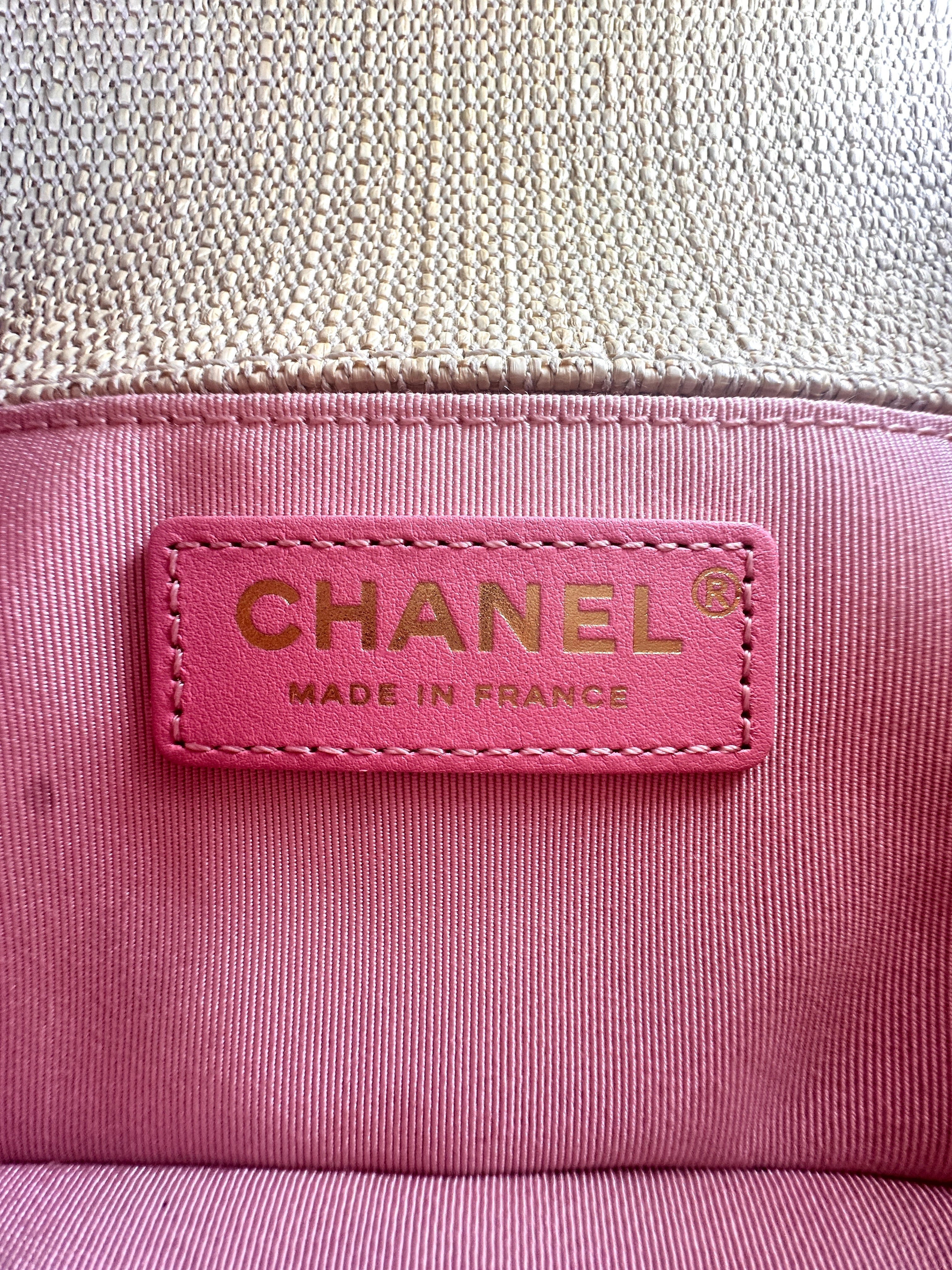 Chanel LeBoy Beige Raffia/Pink Chevron Small Size Flap Bag With Gold Buckle(27***89) C1331
