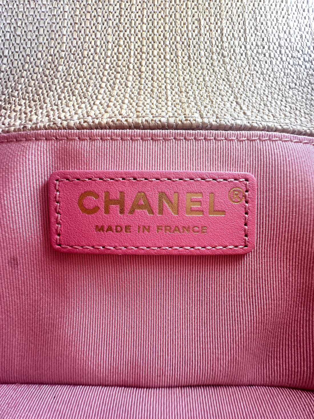 Chanel LeBoy Beige Raffia/Pink Chevron Small Size Flap Bag With Gold Buckle(27***89) C1331
