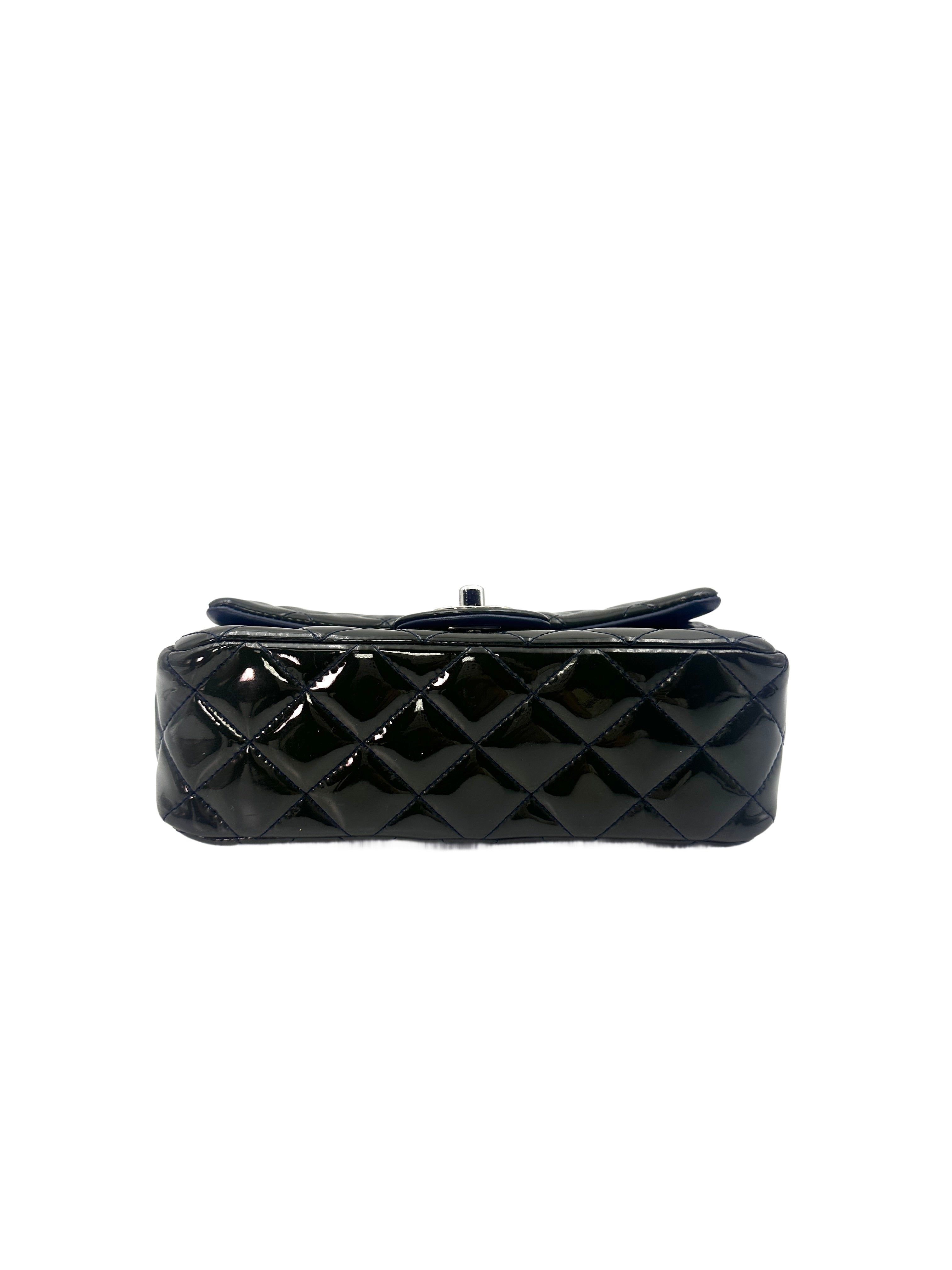 Chanel Classic Flap Green Quilted Patent Leather Chain Flap Bag With Siilver Buckle(20***39) CC1347