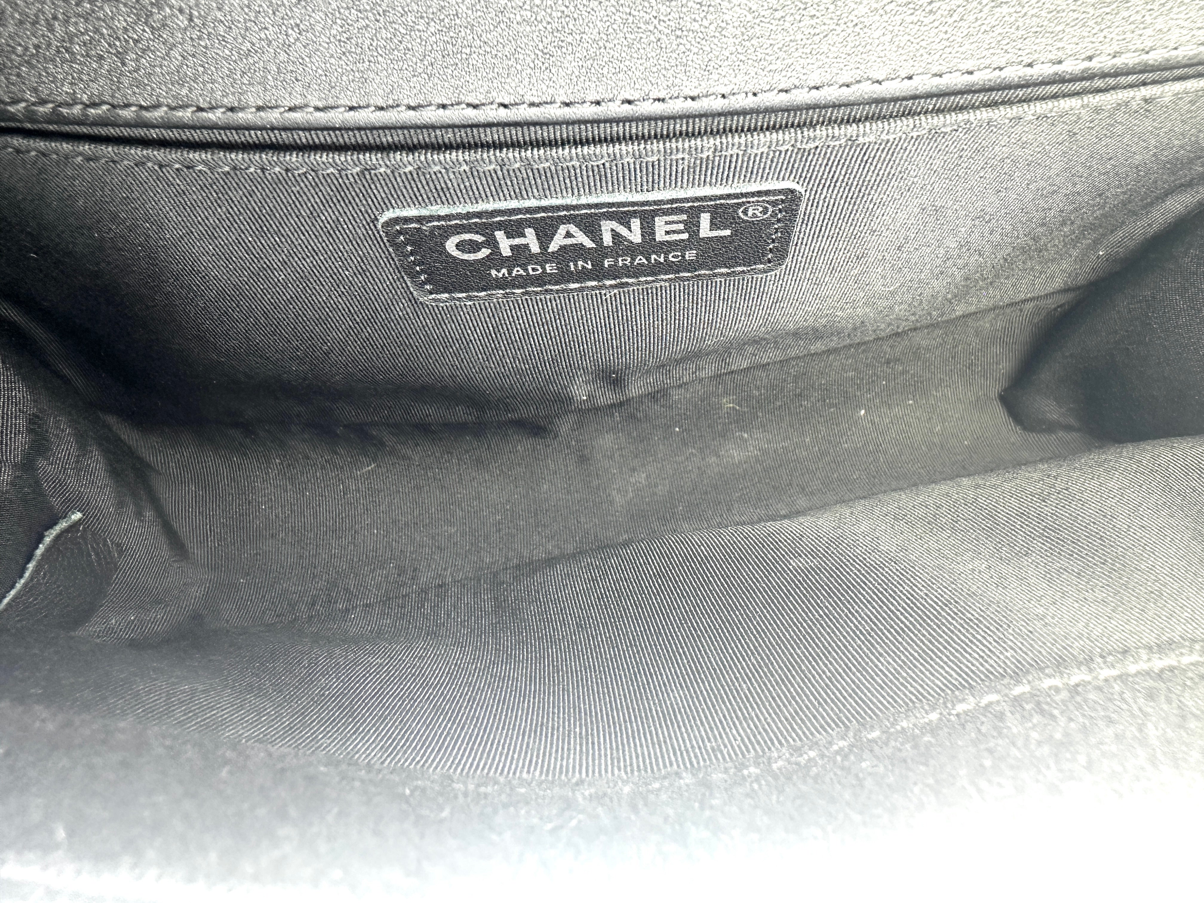 Chanel LeBoy Paris-Hamburg Metiers d'Art Mosaic Black/Sliver Embroidered Wool Medium Size Flap Bag(26***48) CC1354