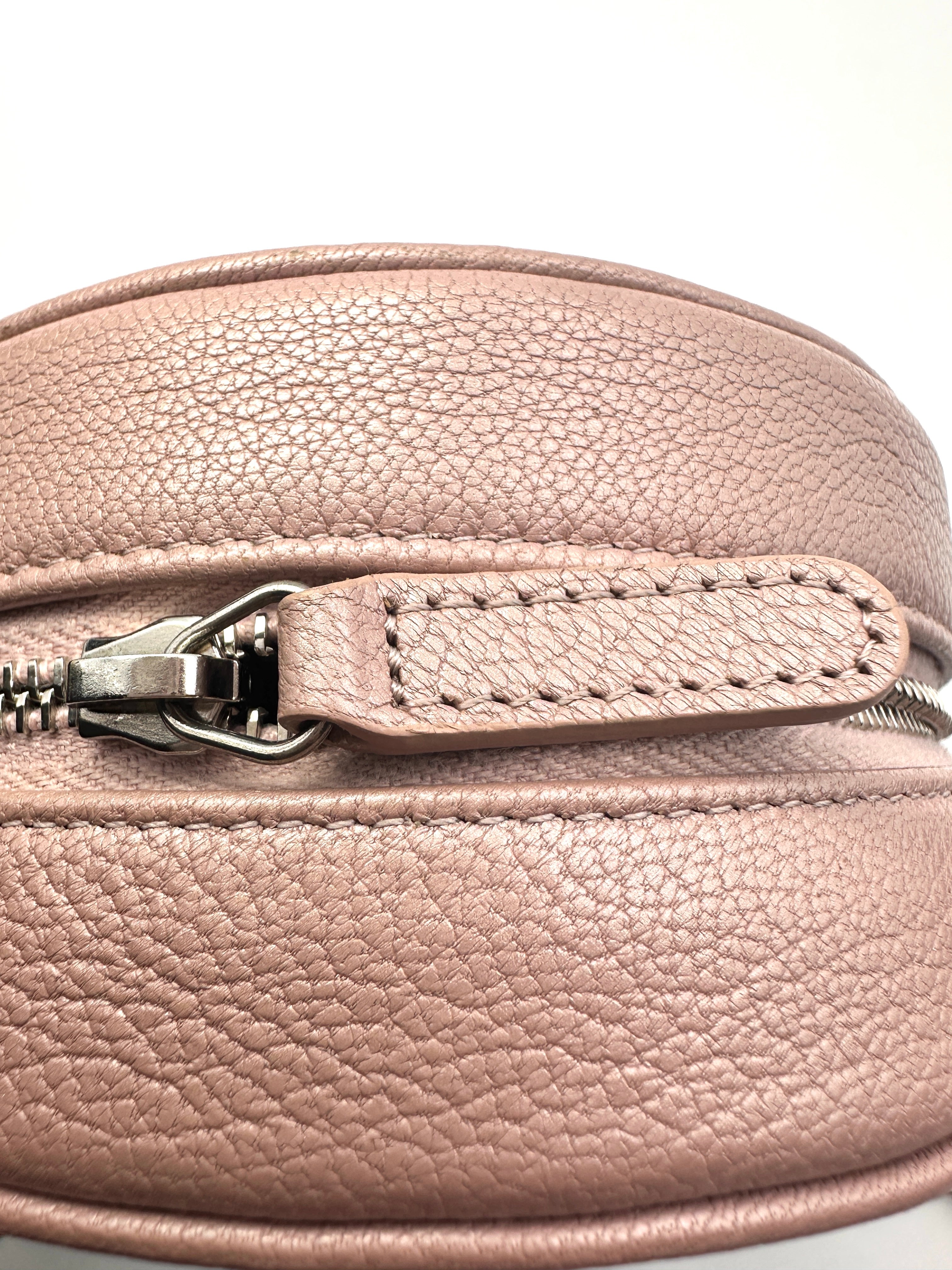 Chanel Camellia Pink Quilted Leather Round Chain Crossbody Bag(28***50) CC1356