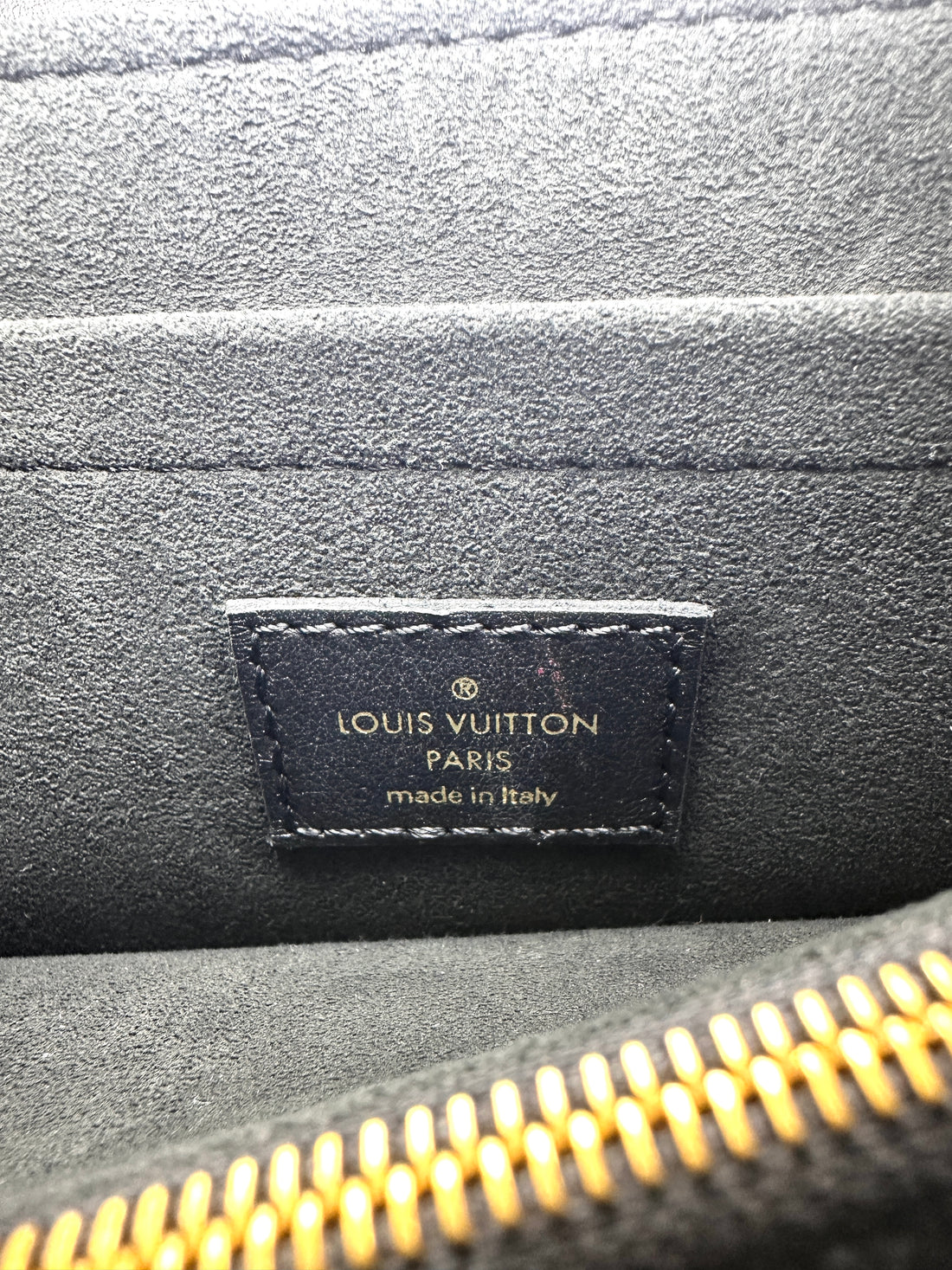 Louis Vuitton New Wave Black Quilted Leather Shoulder Bag With Gold Hardware LV1842
