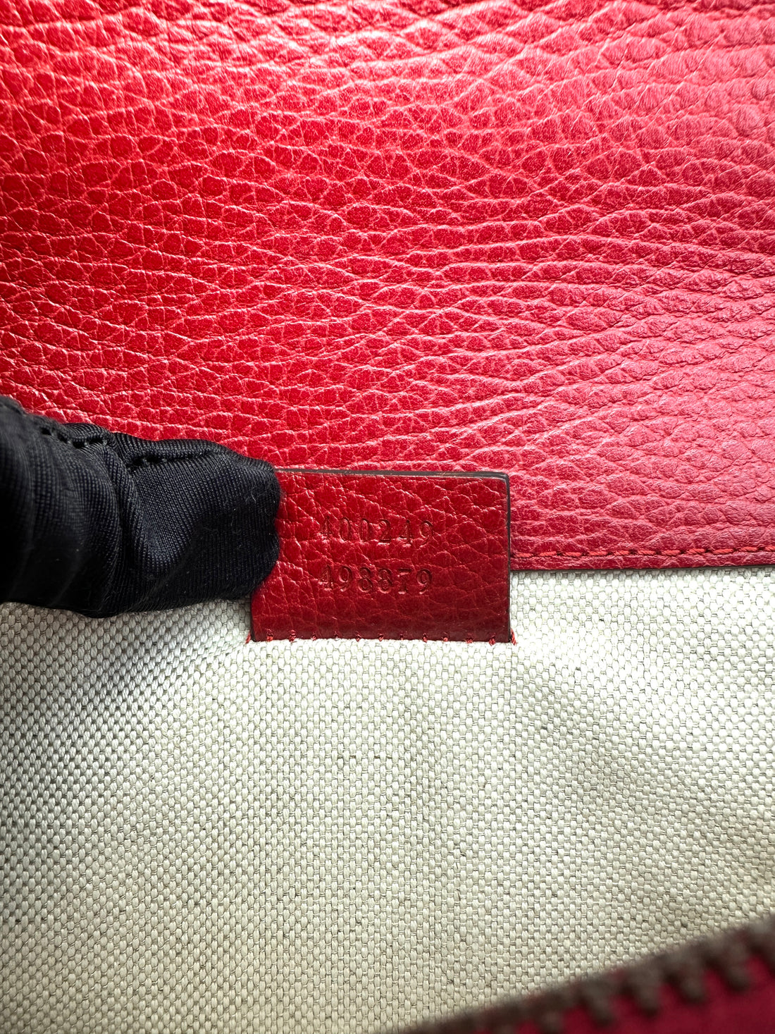 Gucci Dionysus Red Leather Medium Size Crossbody Shoulder Bag With Crystal Buckle GG621