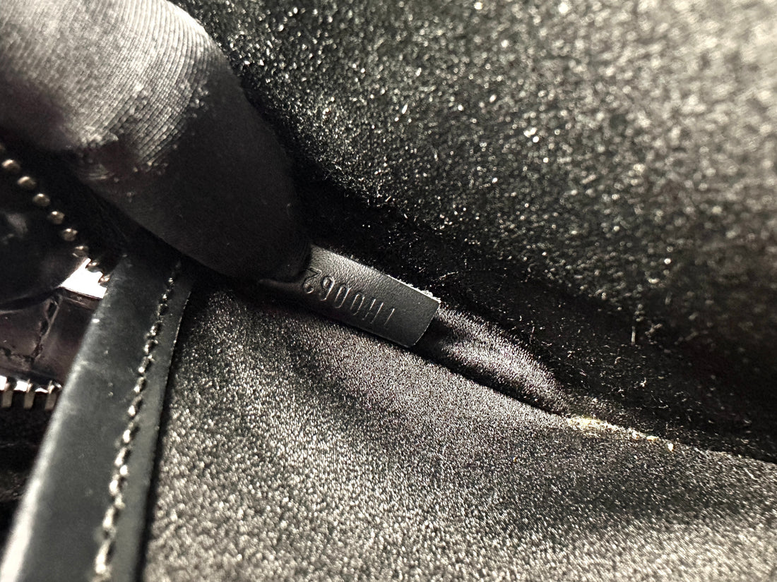 Louis Vuitton Conte De Fees Pochette LV1851