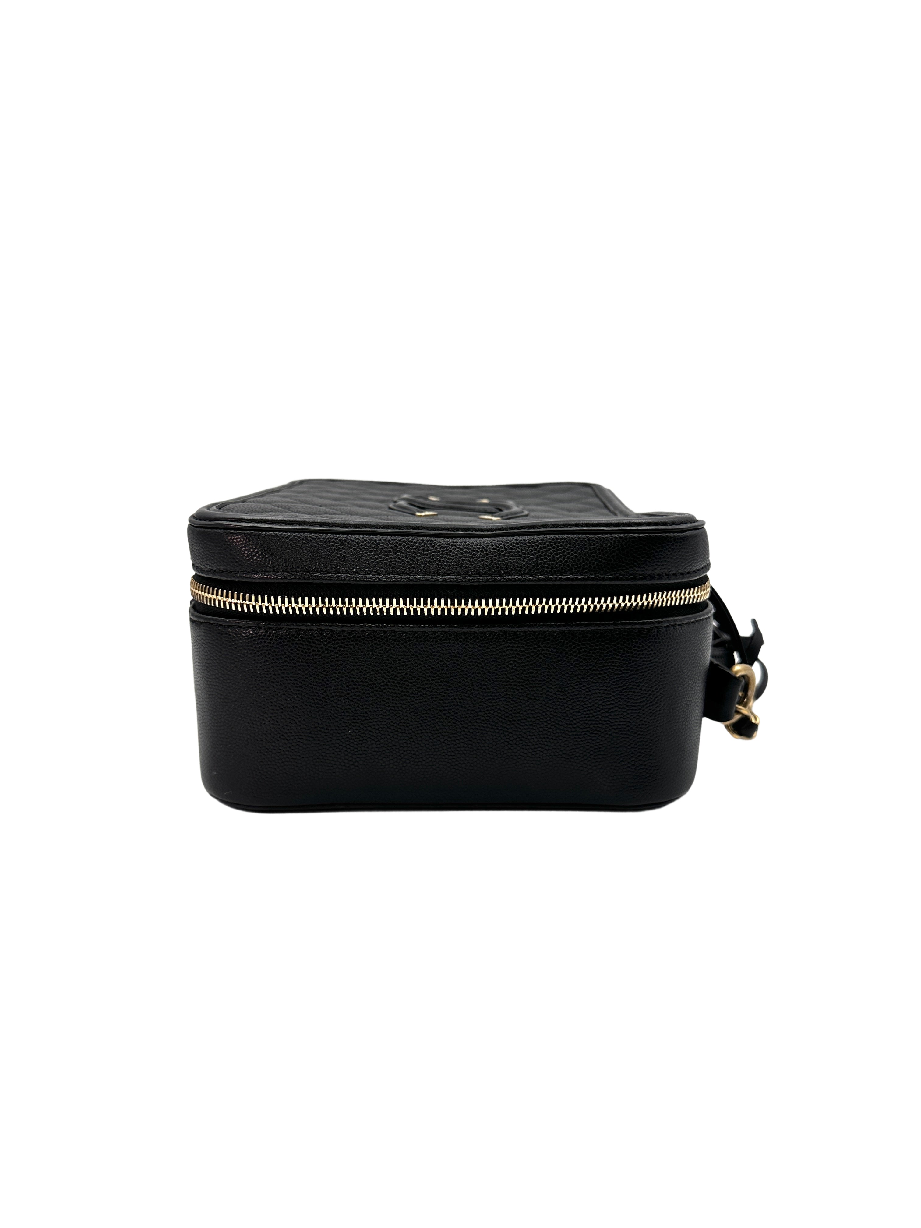 Chanel CC Filigree Black Quilted Calfskin Vanity Case(25***83) G056