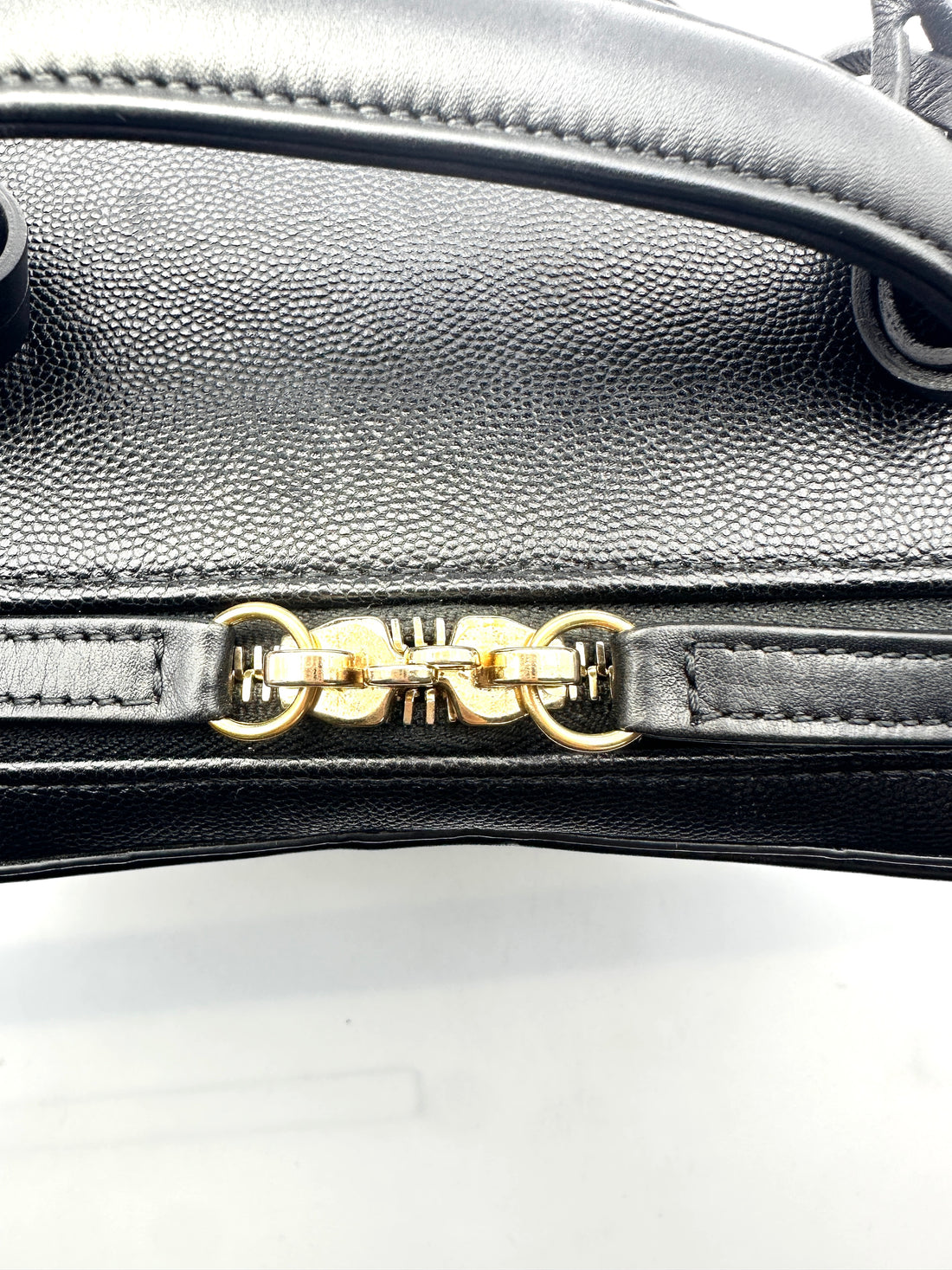 Chanel CC Filigree Black Quilted Calfskin Vanity Case(25***83) G056